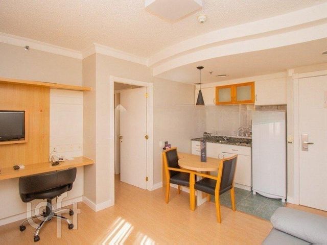 Apartamento com 44m², 1 dormitório, 1 suíte, 1 vaga, Moinhos de Vento em Porto Alegre