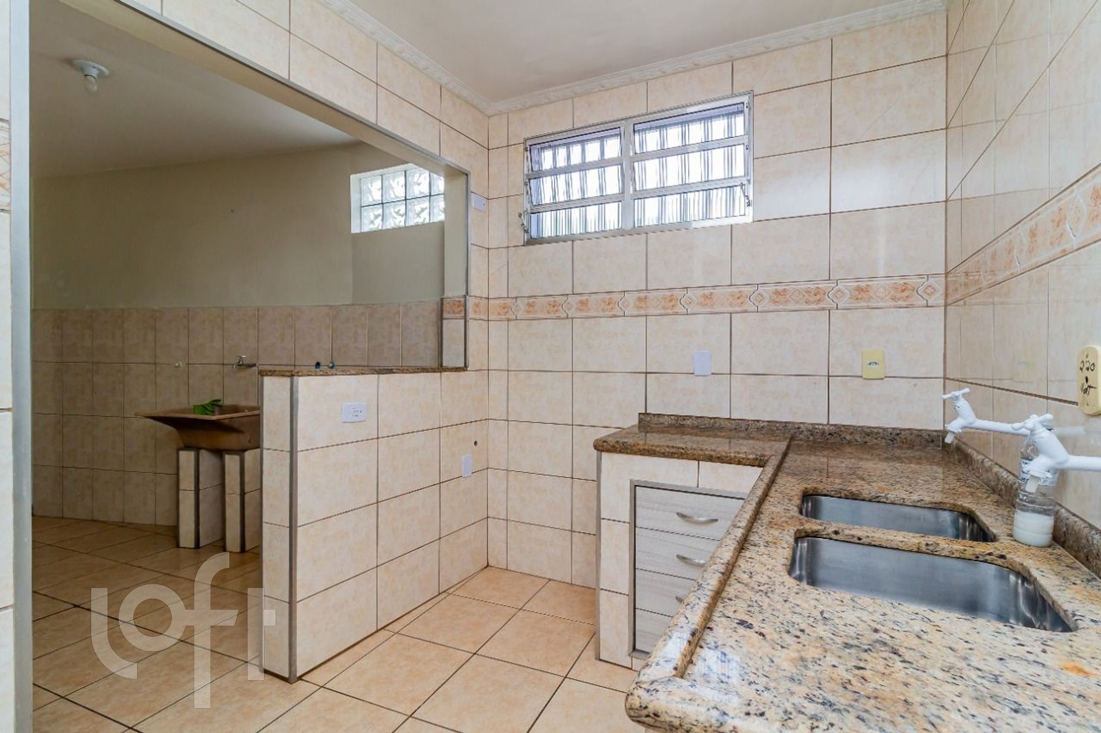 Casa à venda com 3 quartos, 98m² - Foto 10