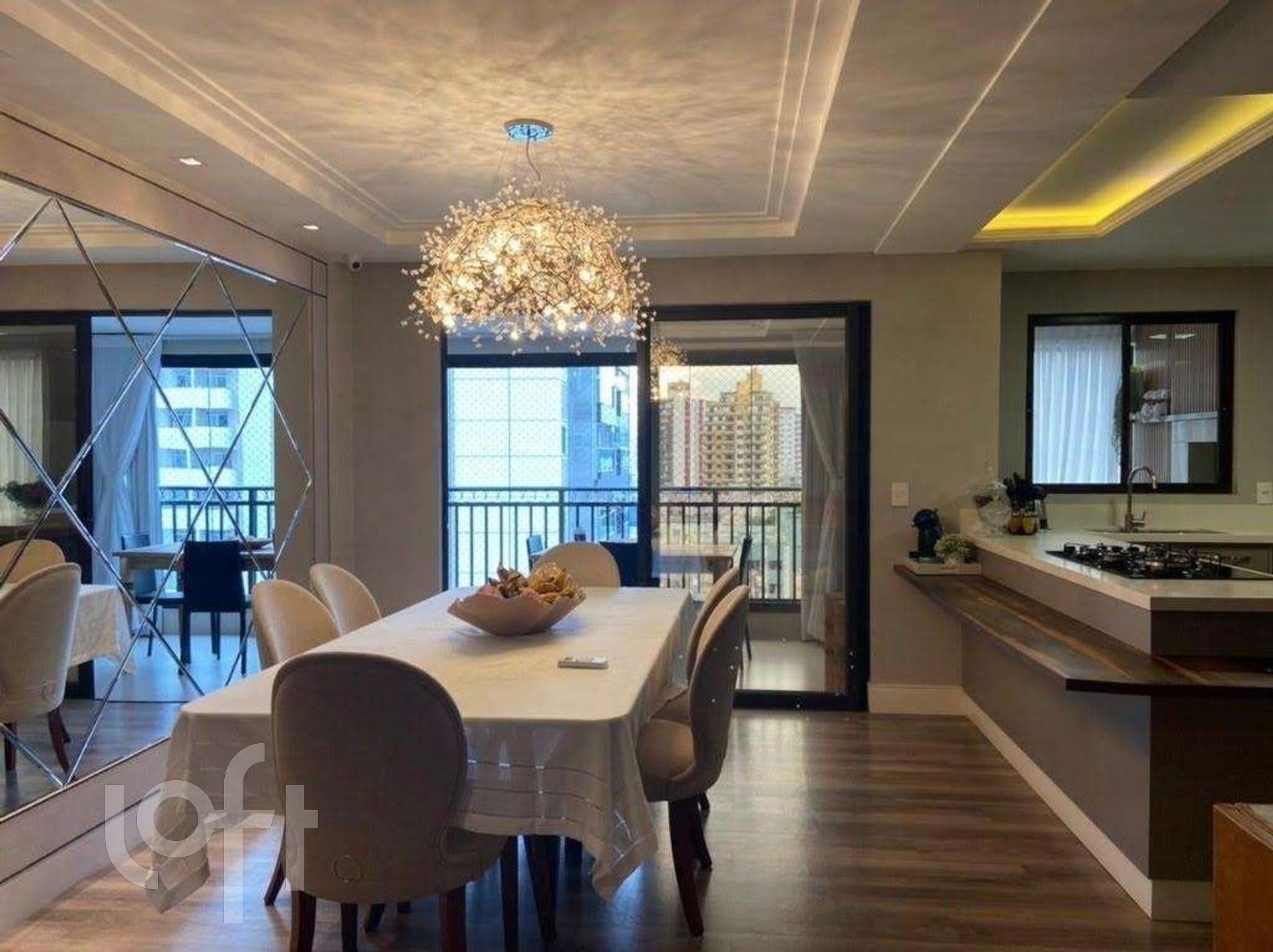 Apartamentos com 140m², 3 quartos, 2 suítes, 2 garagens, no bairro Campinas em São José