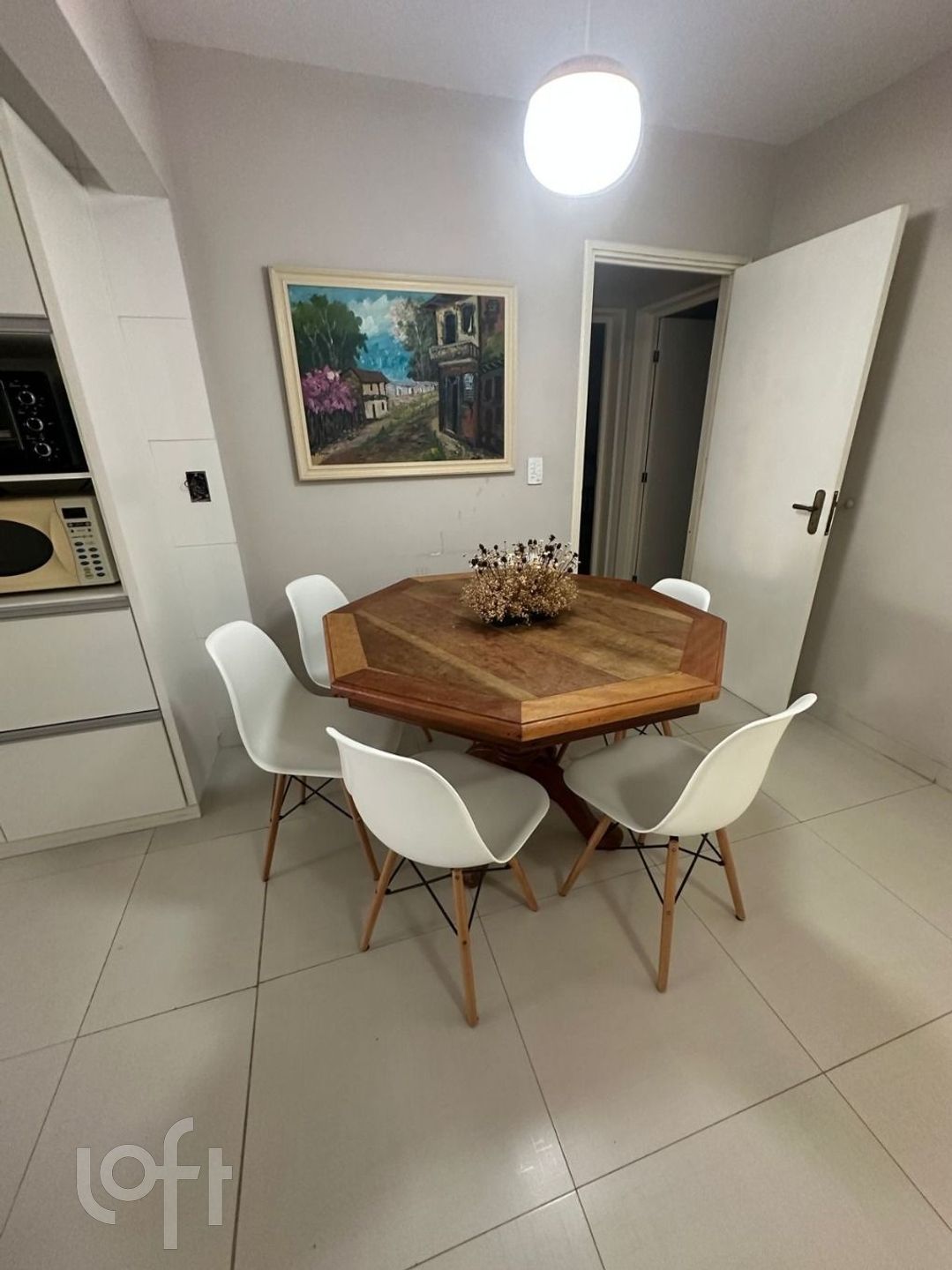 Apartamento à venda em Centro com 130 m², 4 quartos