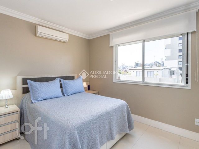Apartamento com 50m², 1 dormitório, 2 vagas, Petrópolis em Porto Alegre