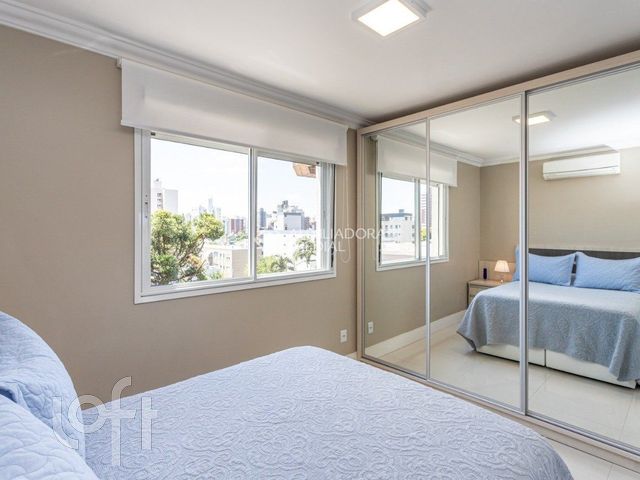 Apartamento com 50m², 1 dormitório, 2 vagas, Petrópolis em Porto Alegre