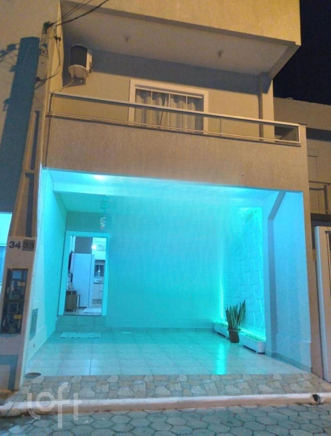 Casa Residencial com 120m², 3 quartos, 2 garagens, no bairro Ingleses em Florianópolis