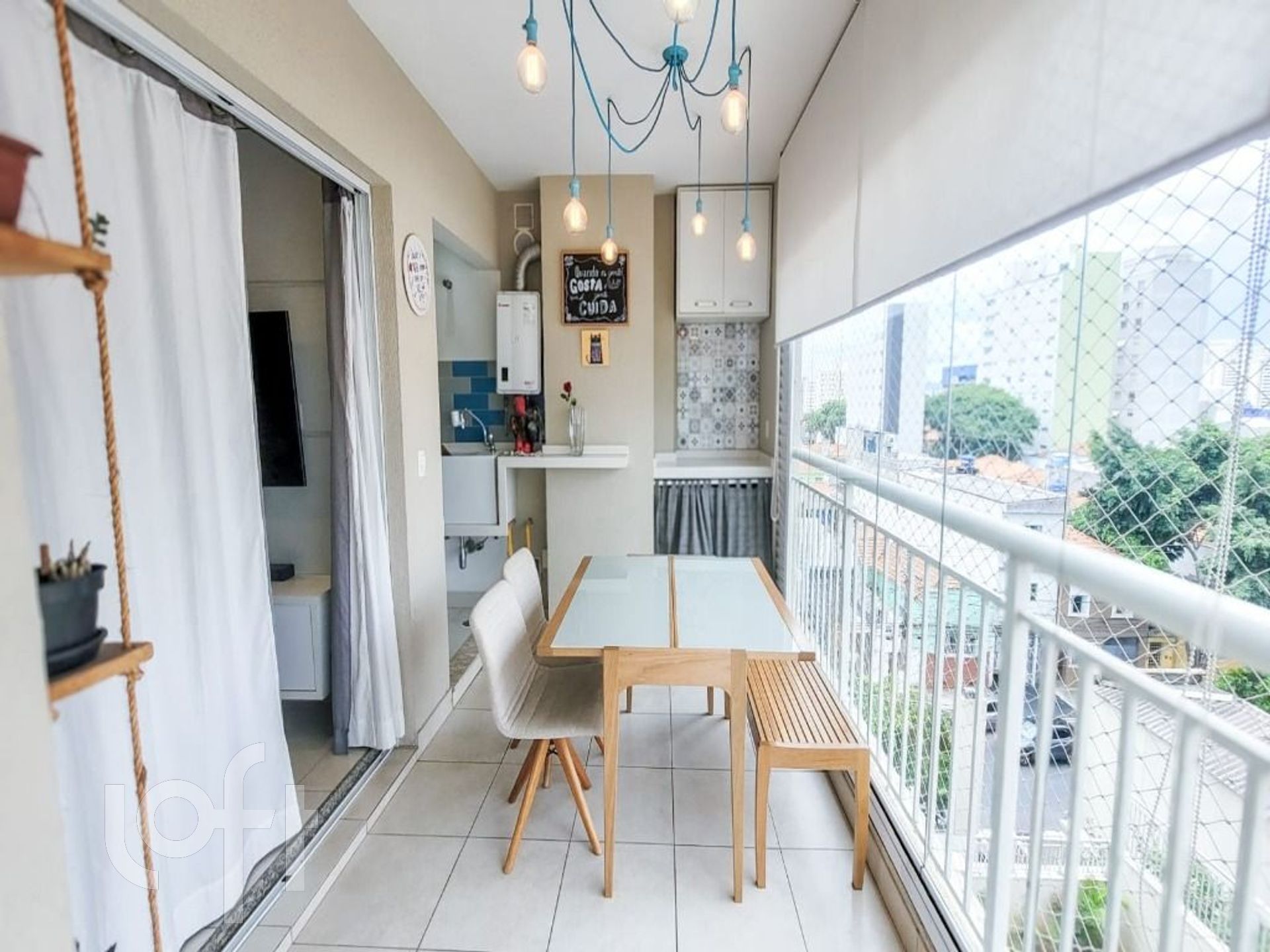 Apartamento à venda com 2 quartos, 69m² - Foto 2