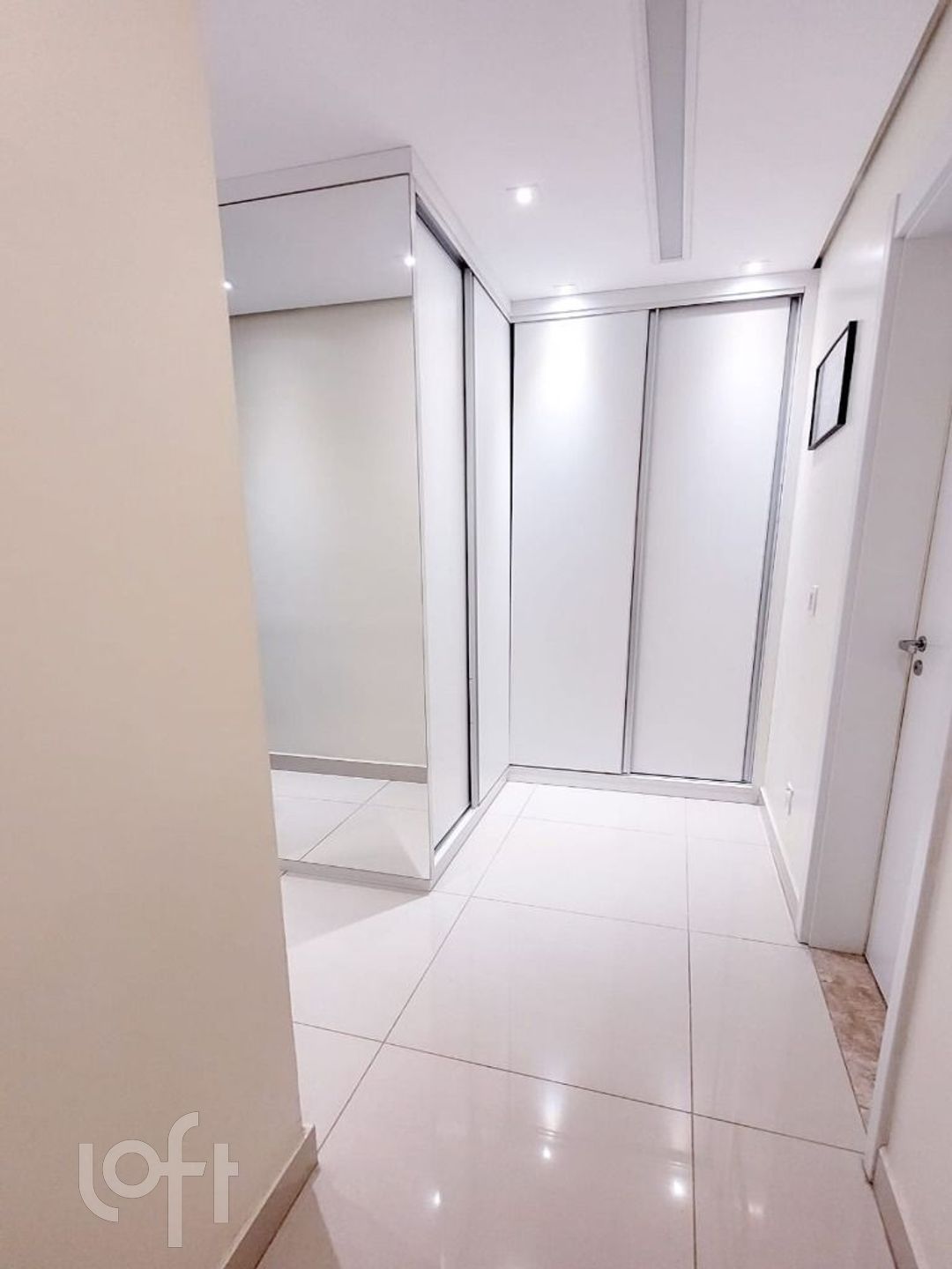 Apartamento à venda com 2 quartos, 69m² - Foto 6