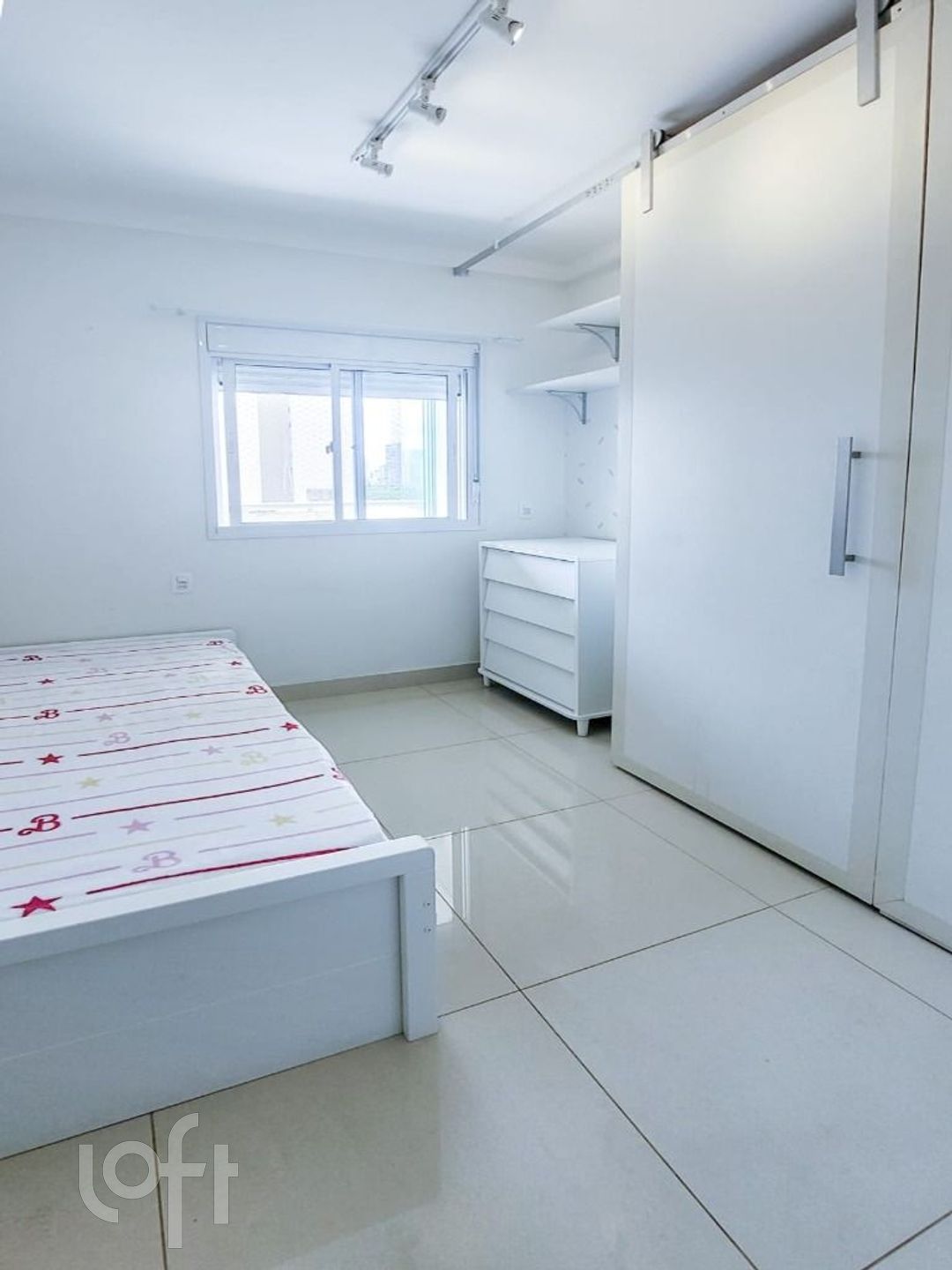 Apartamento à venda com 2 quartos, 69m² - Foto 11