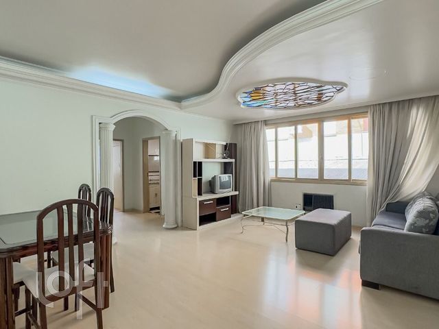 Apartamento com 85m², 2 dormitórios, 1 vaga, Independência em Porto Alegre