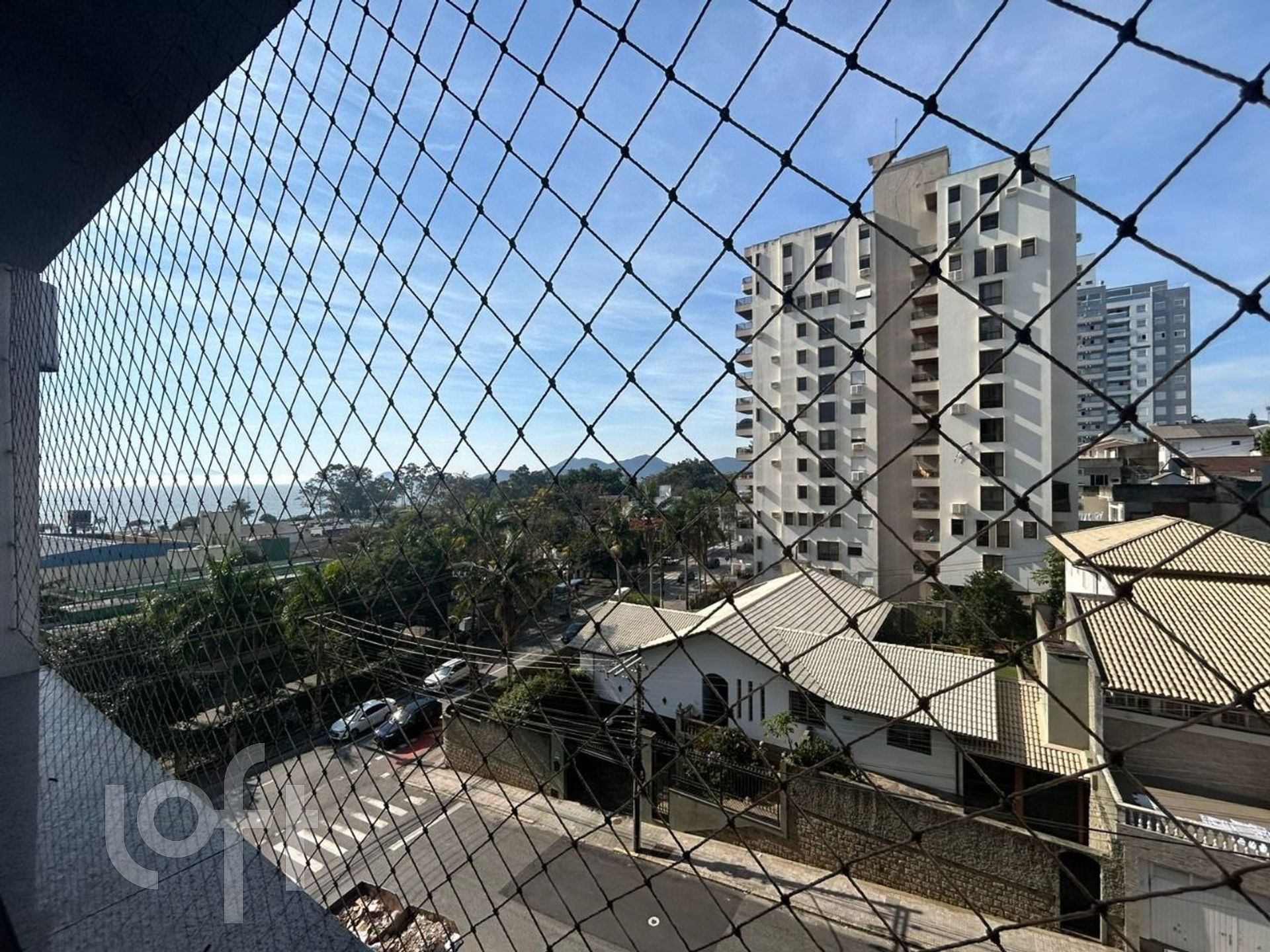 Apartamento à venda em Agronômica com 76 m², 3 quartos, 1 suíte, 1 vaga