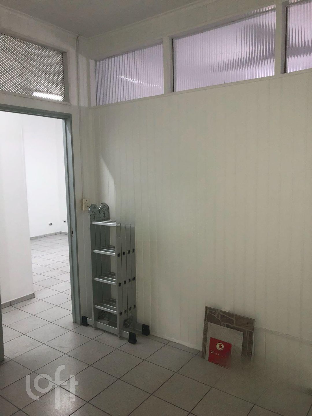 Casa à venda com 5 quartos, 200m² - Foto 27