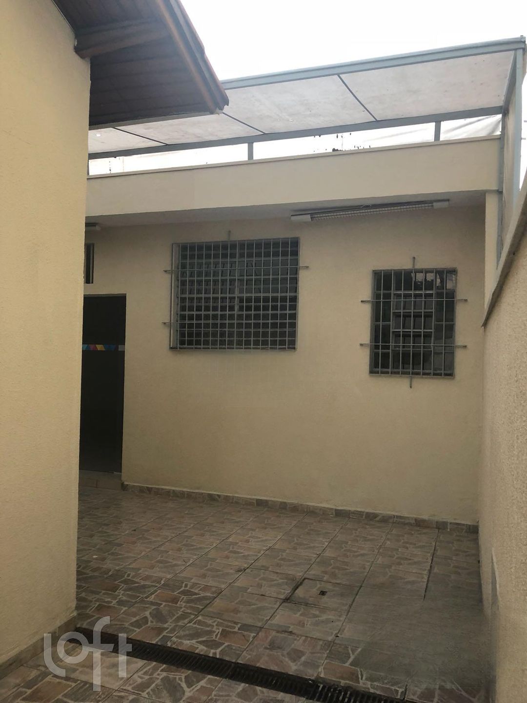 Casa à venda com 5 quartos, 200m² - Foto 17