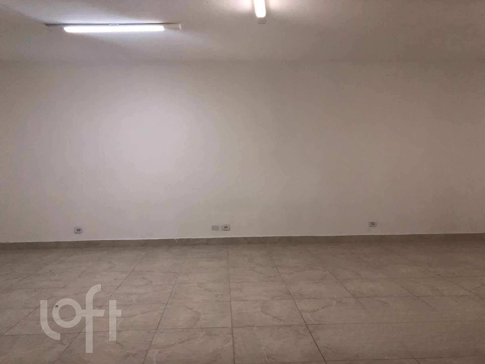 Casa à venda com 5 quartos, 200m² - Foto 40