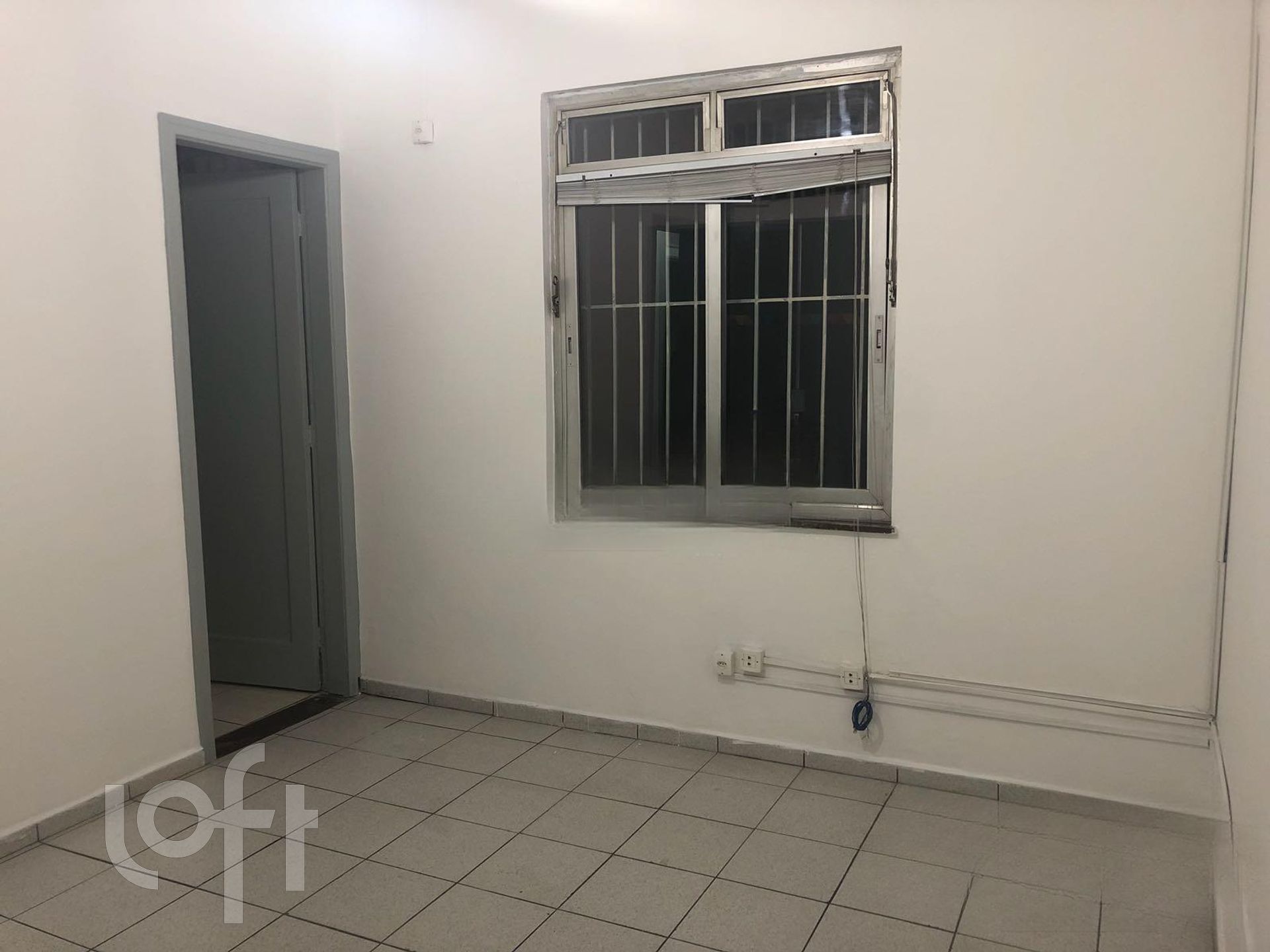 Casa à venda com 5 quartos, 200m² - Foto 38