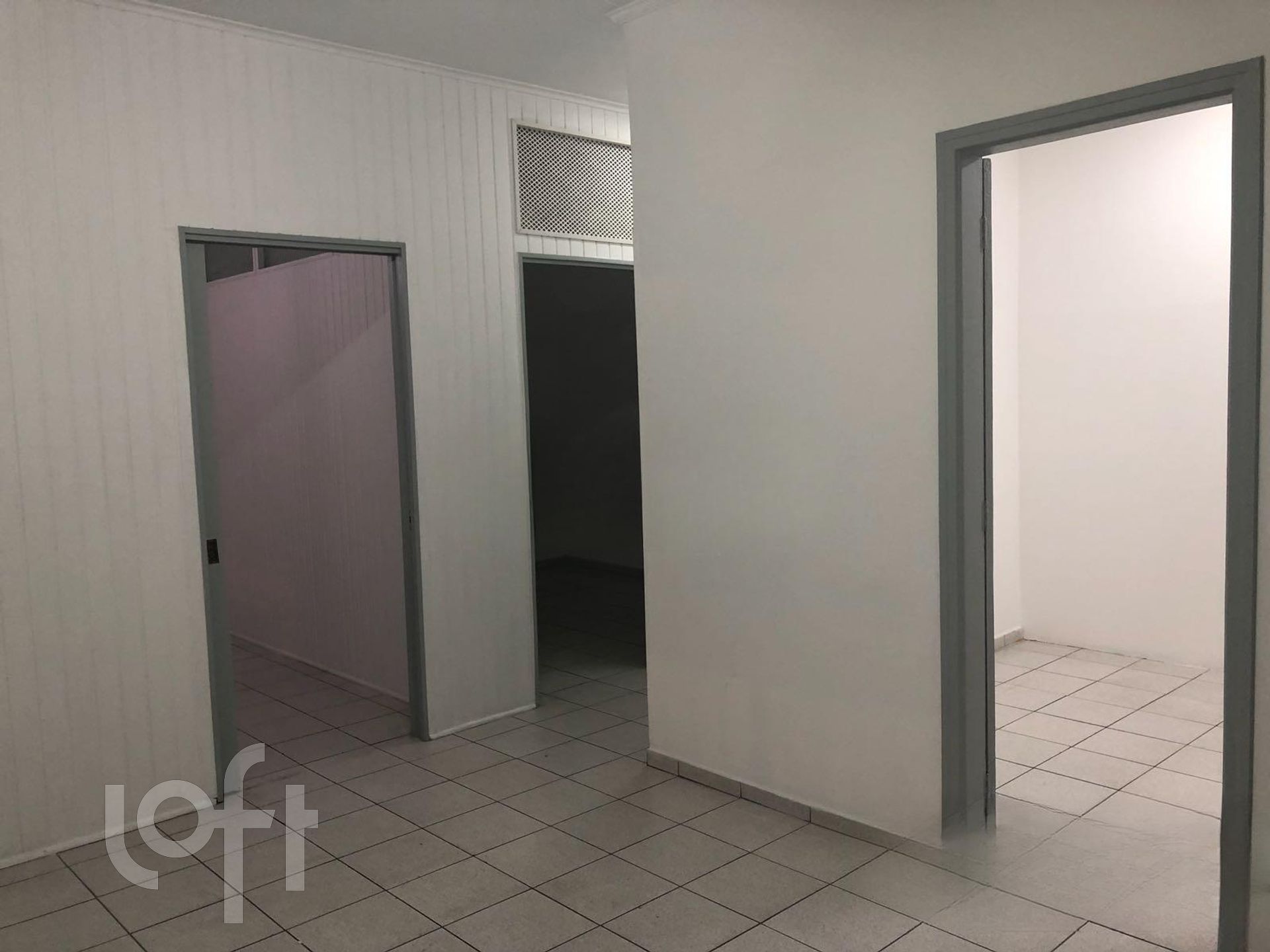 Casa à venda com 5 quartos, 200m² - Foto 31