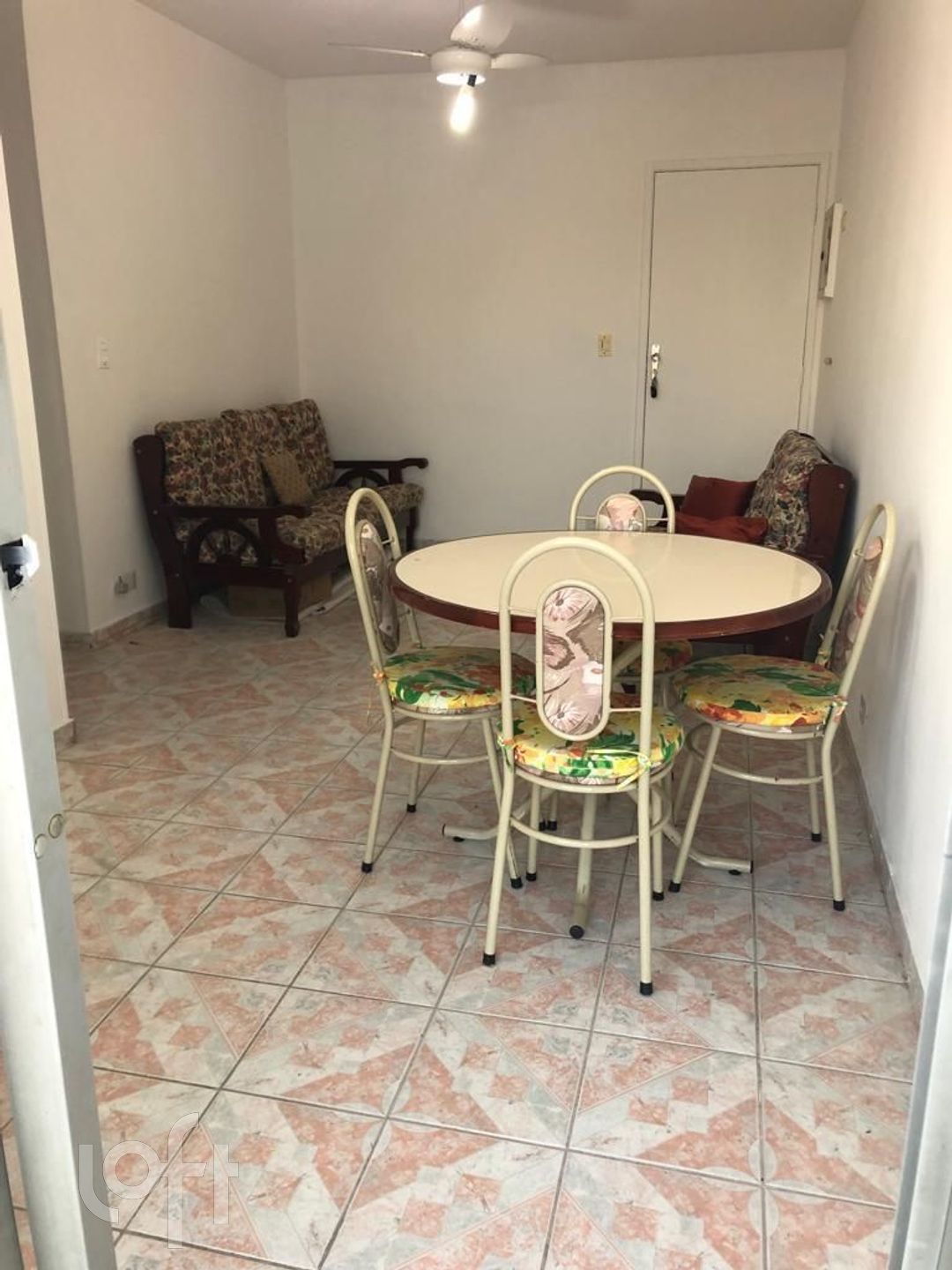 Apartamento à venda com 2 quartos, 51m² - Foto 2