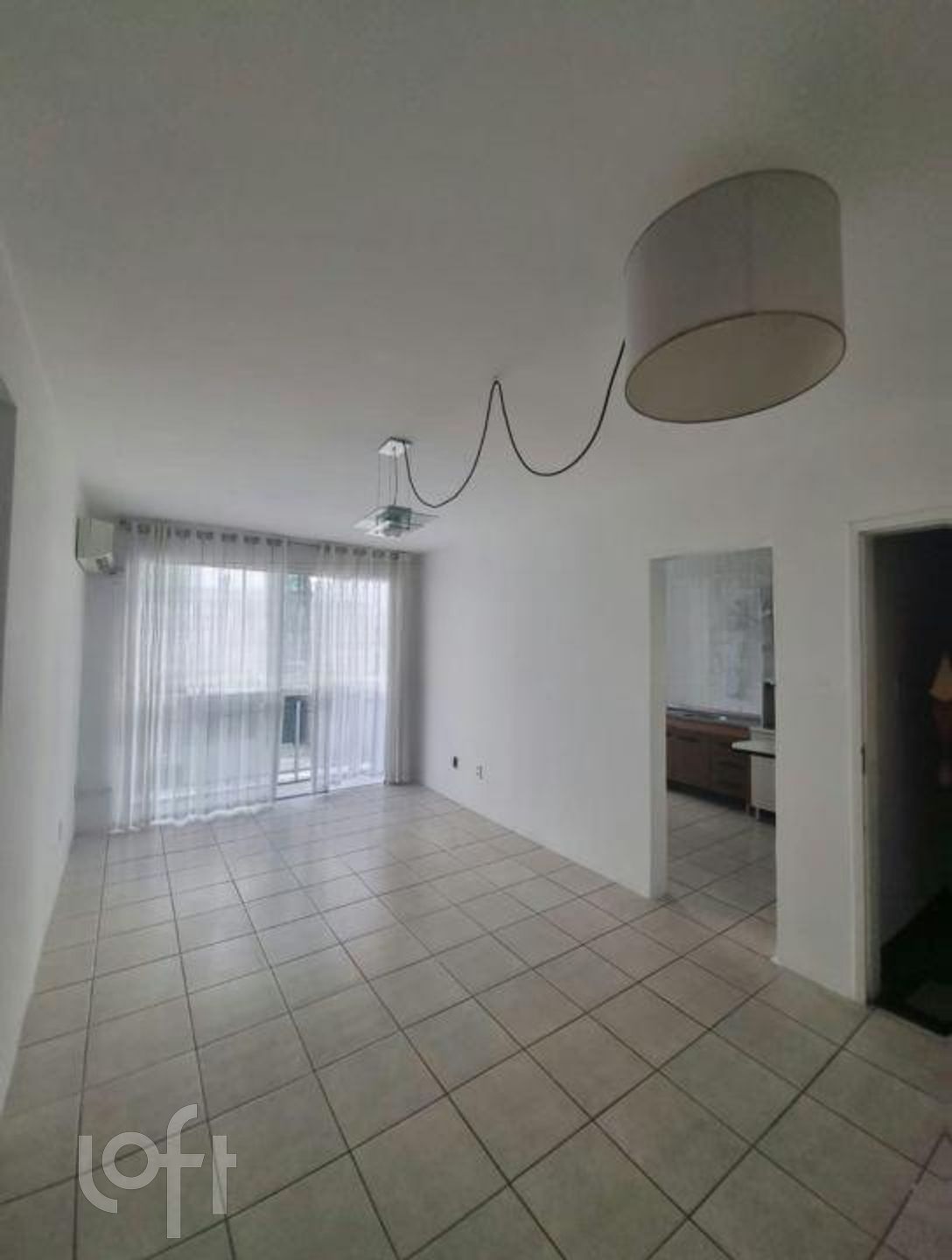 Apartamento à venda em Abraão com 65 m², 2 quartos
