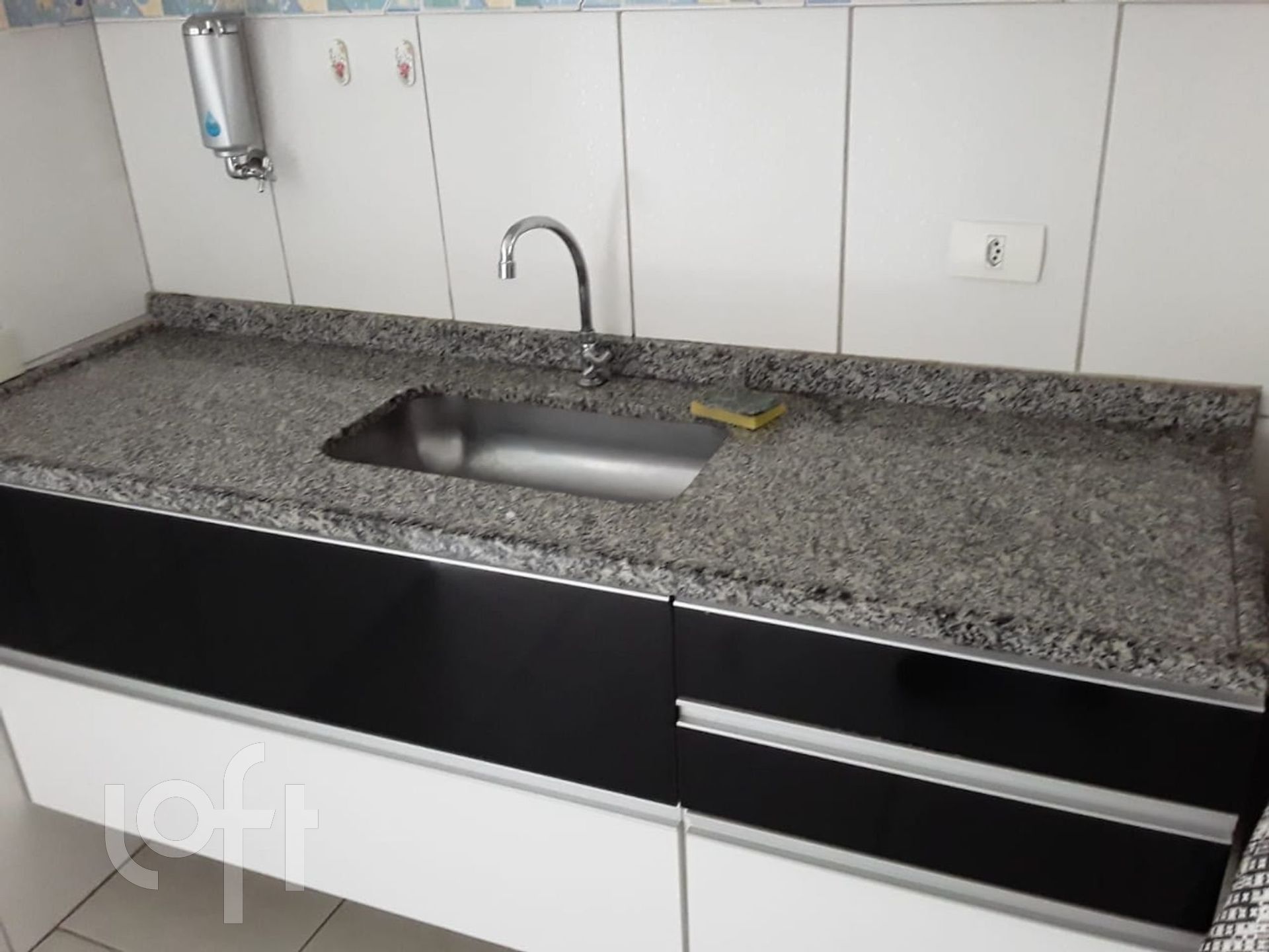 Apartamento à venda com 1 quarto, 60m² - Foto 6