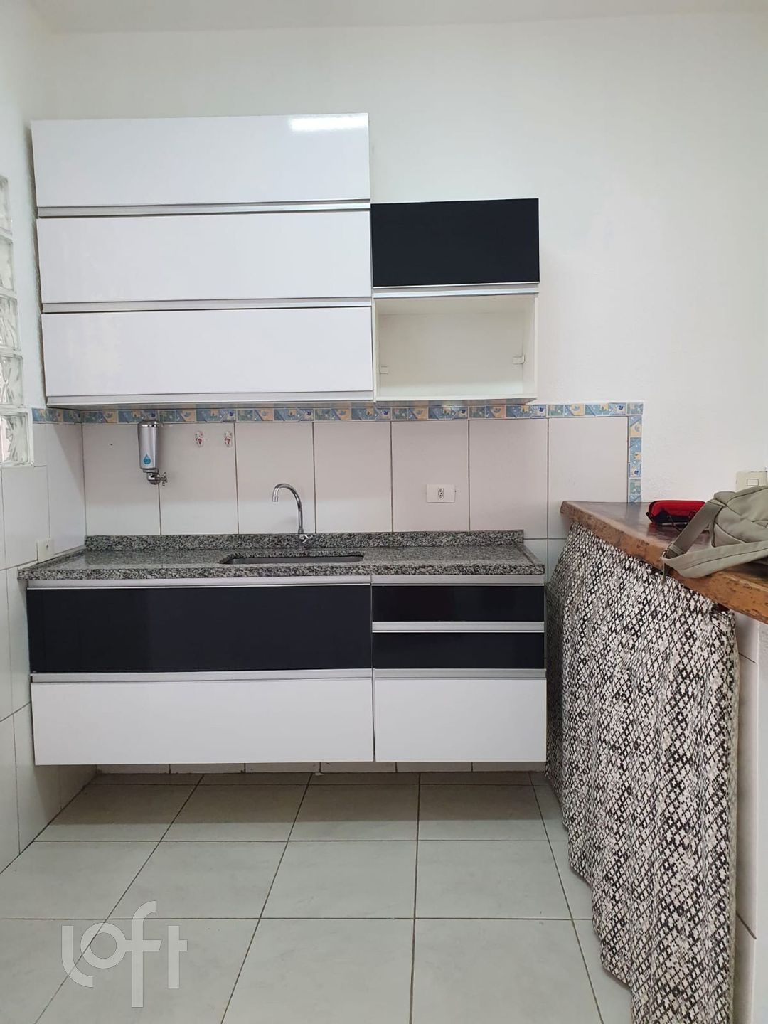 Apartamento à venda com 1 quarto, 60m² - Foto 7