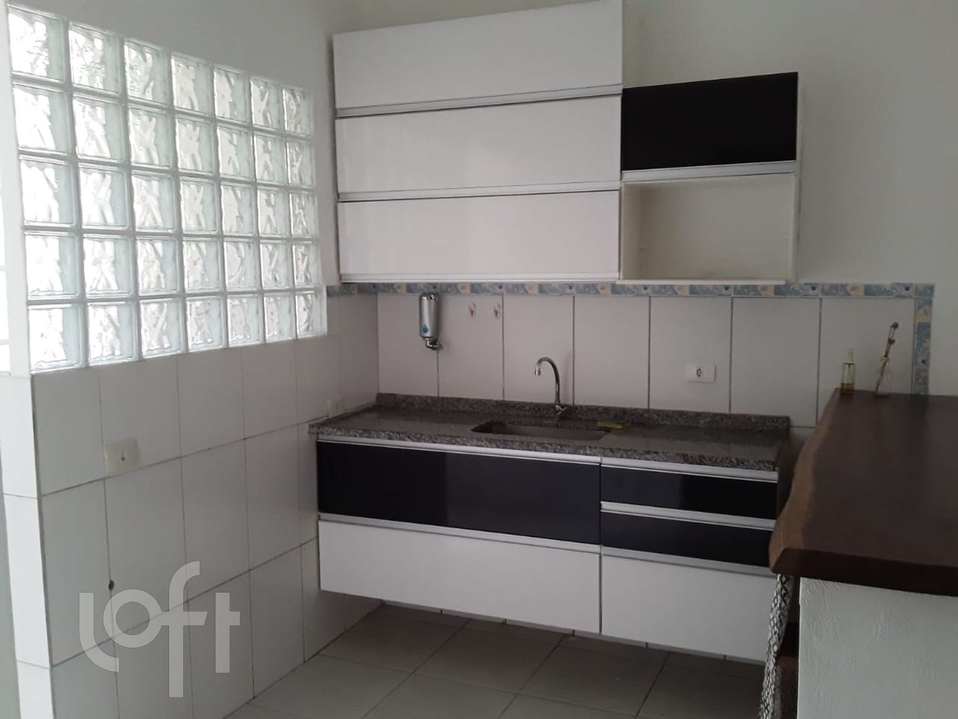 Apartamento à venda com 1 quarto, 60m² - Foto 5