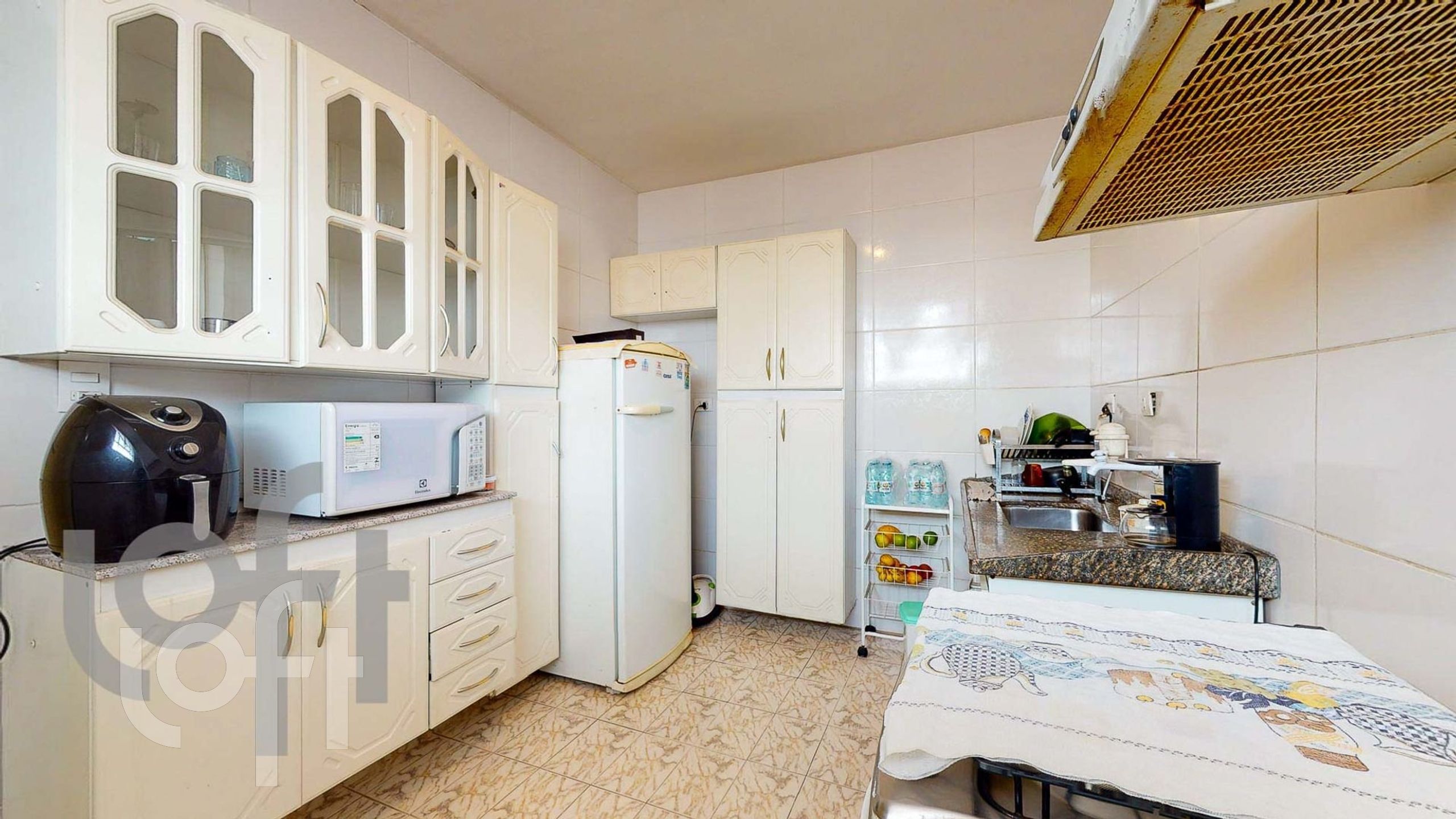 Apartamento à venda com 1 quarto, 54m² - Foto 28