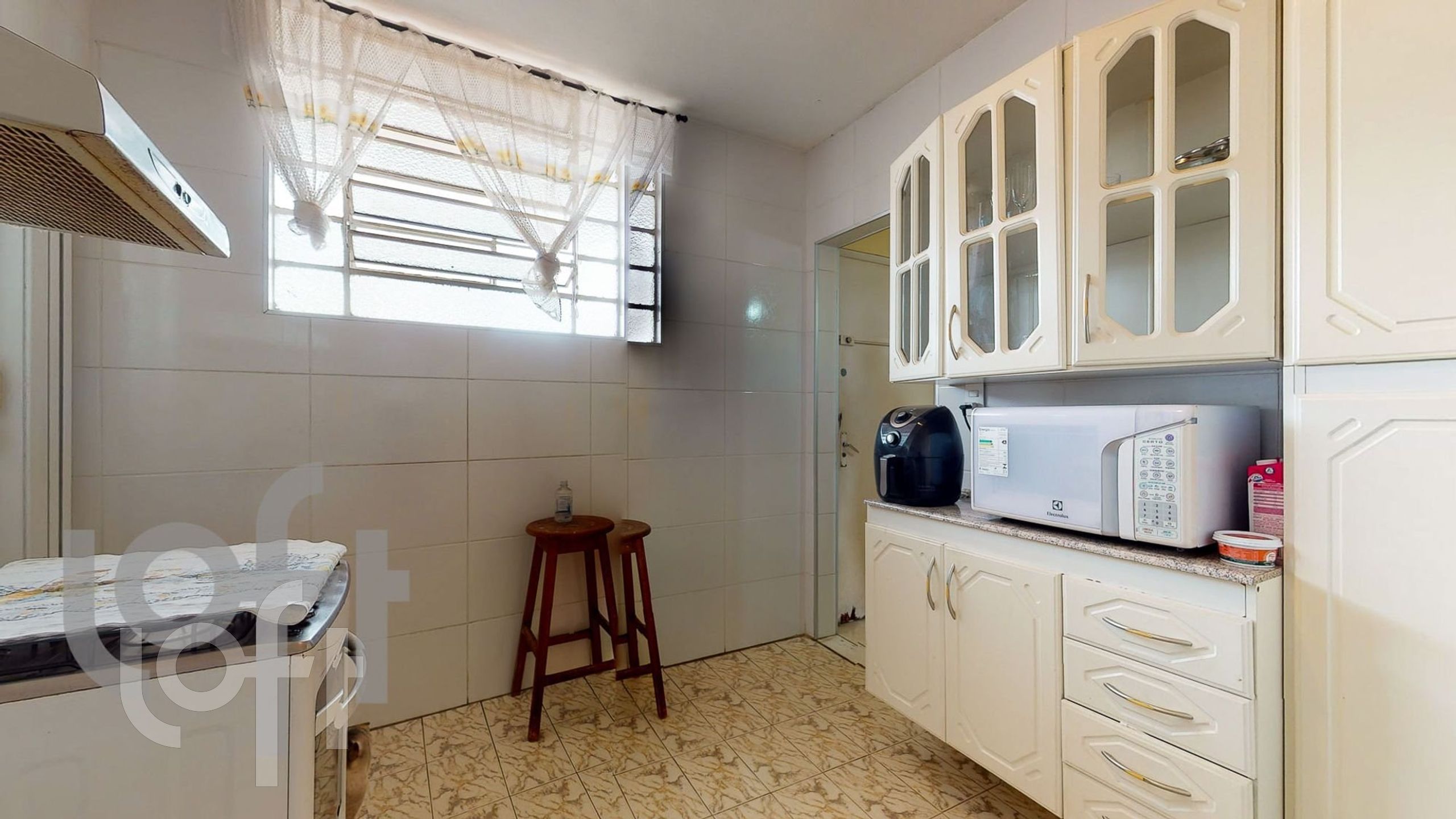 Apartamento à venda com 1 quarto, 54m² - Foto 24