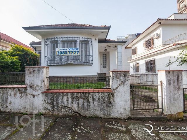 Casa com 145m², 2 dormitórios, Petrópolis em Porto Alegre