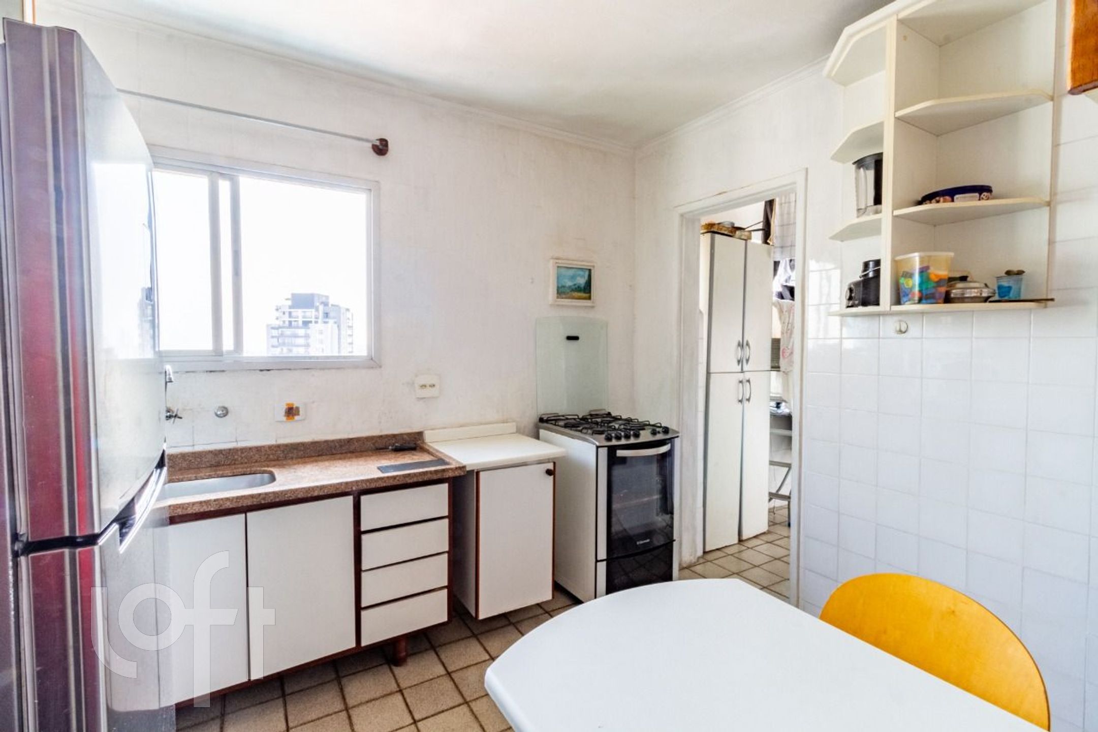 Apartamento à venda com 3 quartos, 98m² - Foto 7