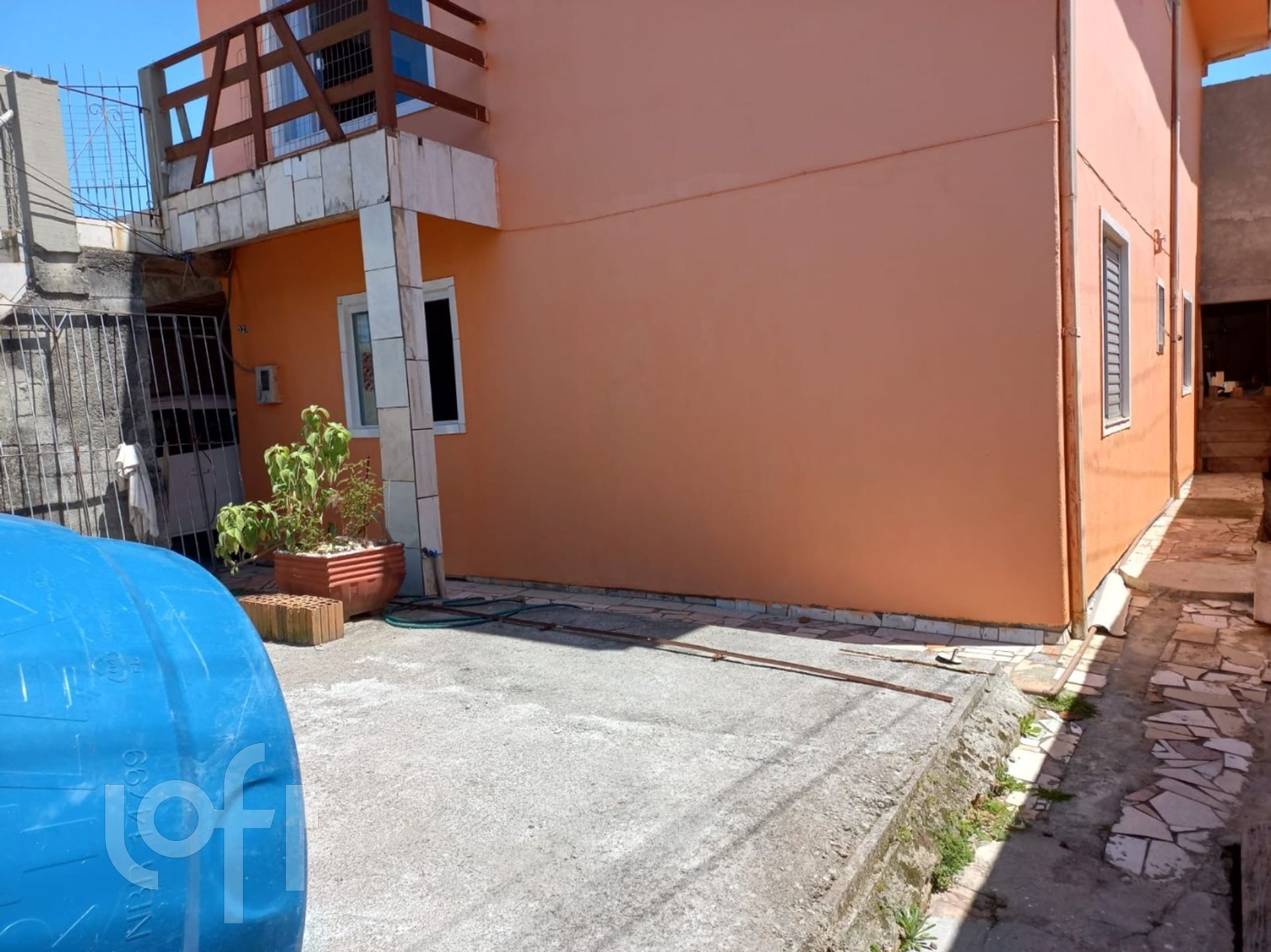 Casa Residencial com 108m², 4 quartos, 1 garagem, no bairro Tapera da Base em Florianópolis