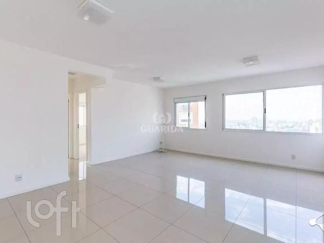 Apartamento com 68m², 2 dormitórios, 1 suíte, 1 vaga, Vila Ipiranga em Porto Alegre