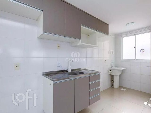 Apartamento com 68m², 2 dormitórios, 1 suíte, 1 vaga, Vila Ipiranga em Porto Alegre