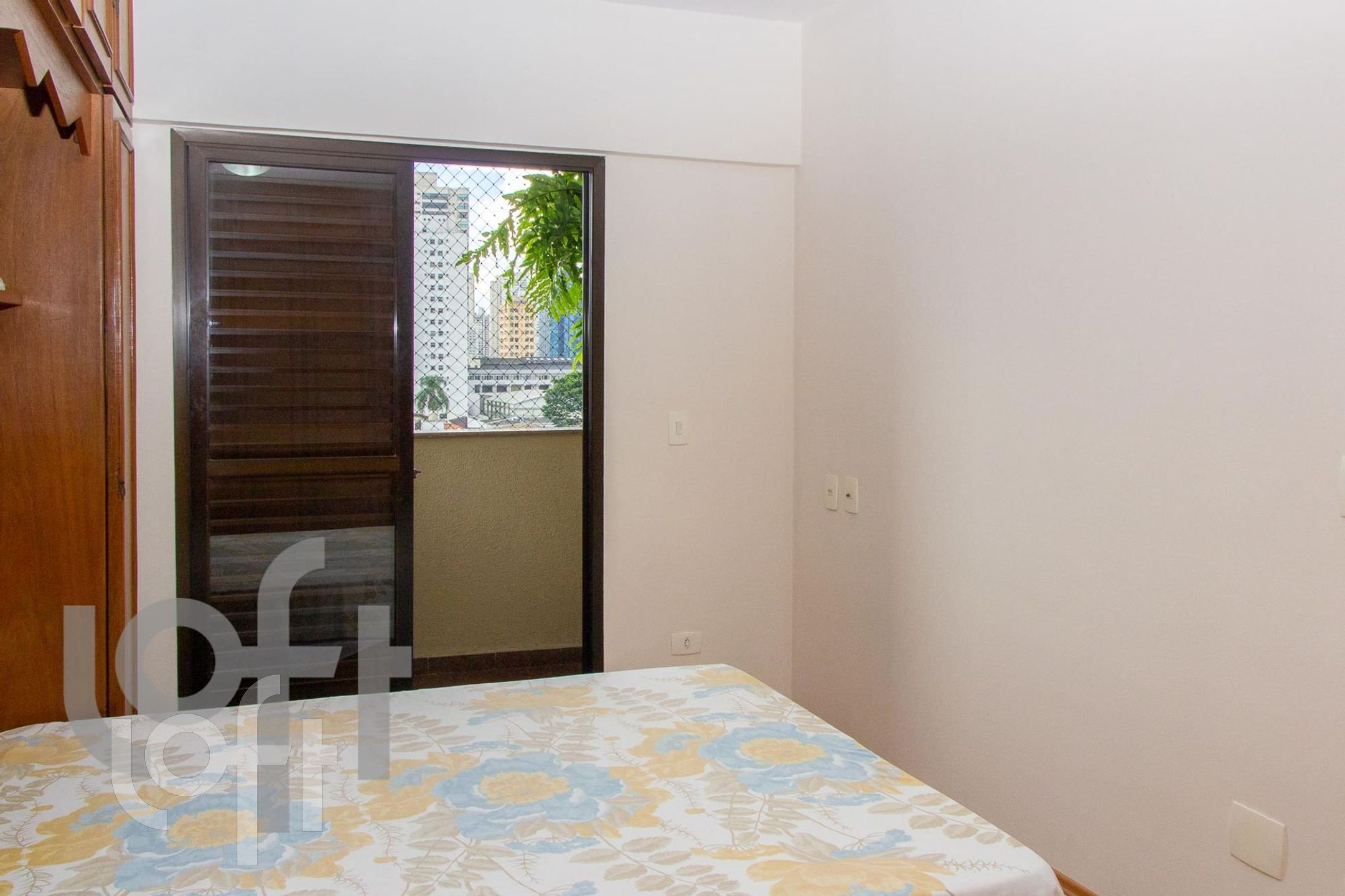 Apartamento à venda com 4 quartos, 130m² - Foto 11