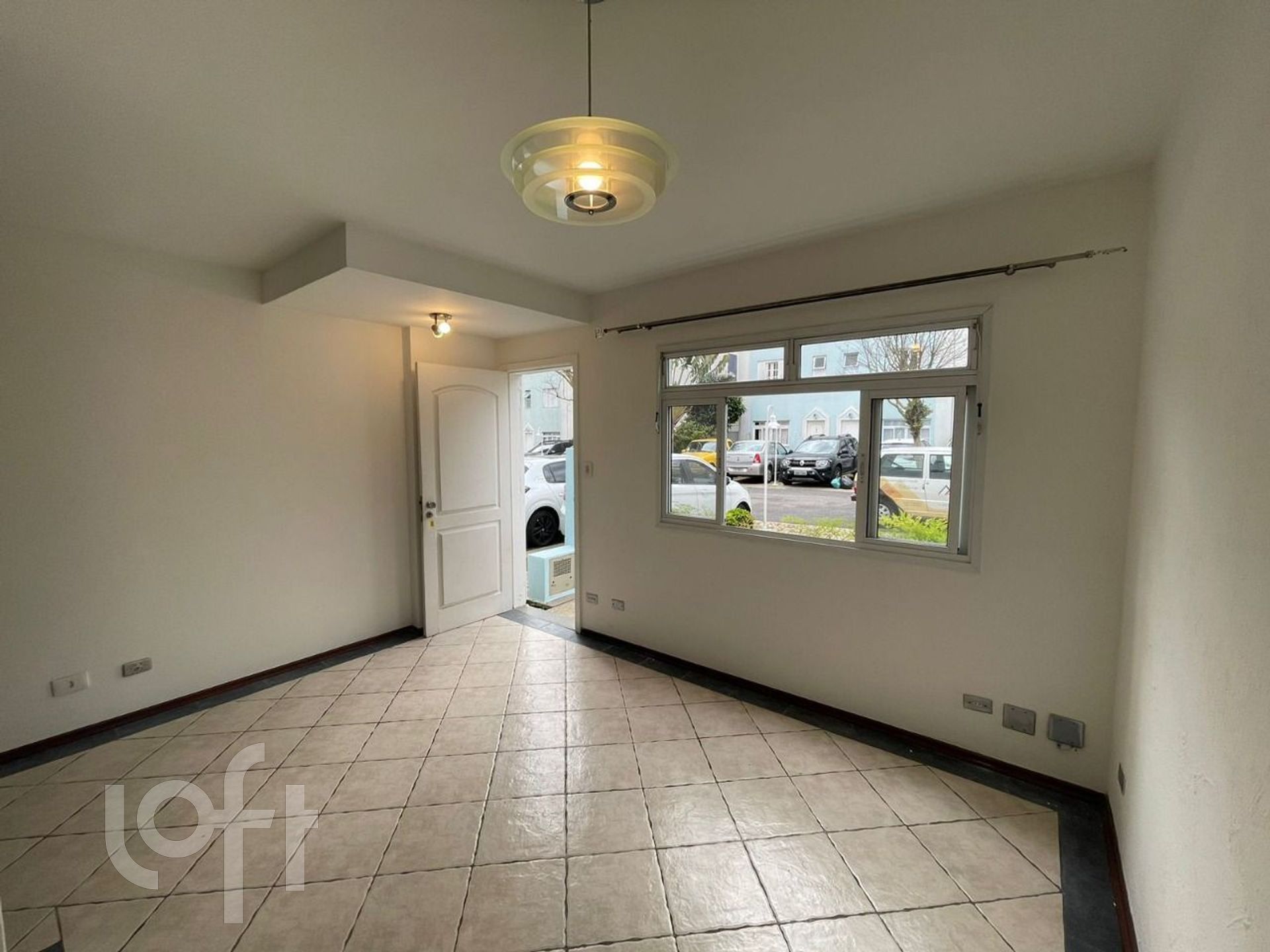 Casa à venda em Campo Grande com 205 m², 3 quartos