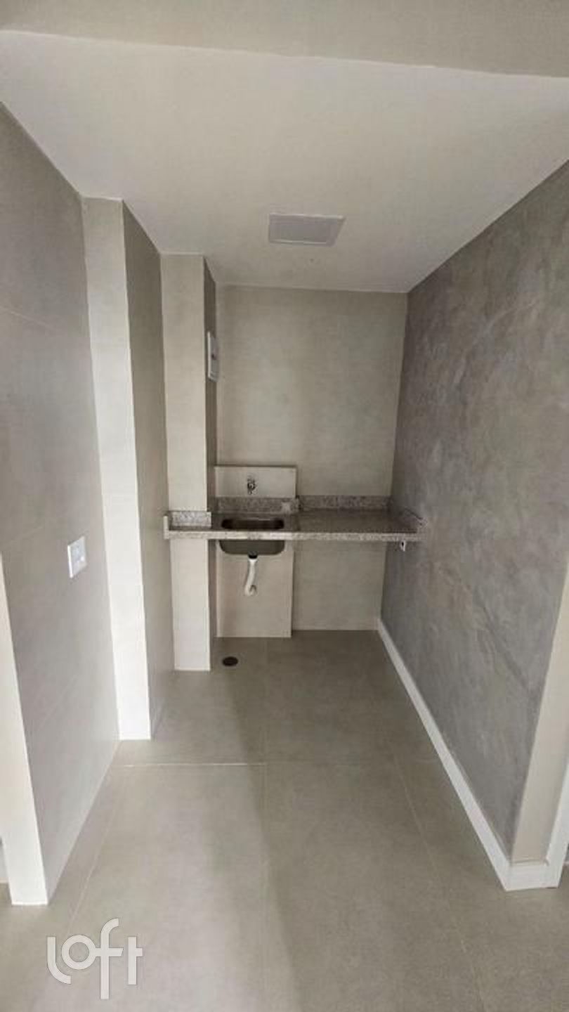 Apartamento à venda com 2 quartos, 62m² - Foto 10