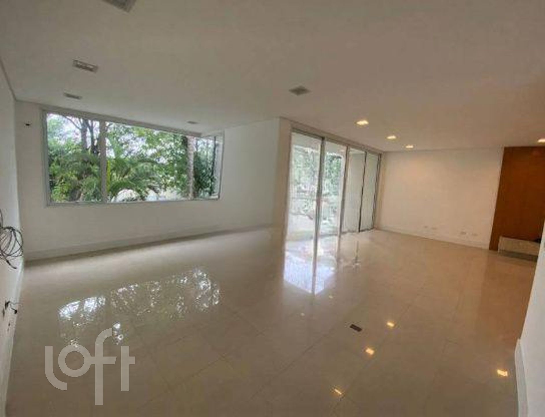 Casa à venda com 4 quartos, 425m² - Foto 3