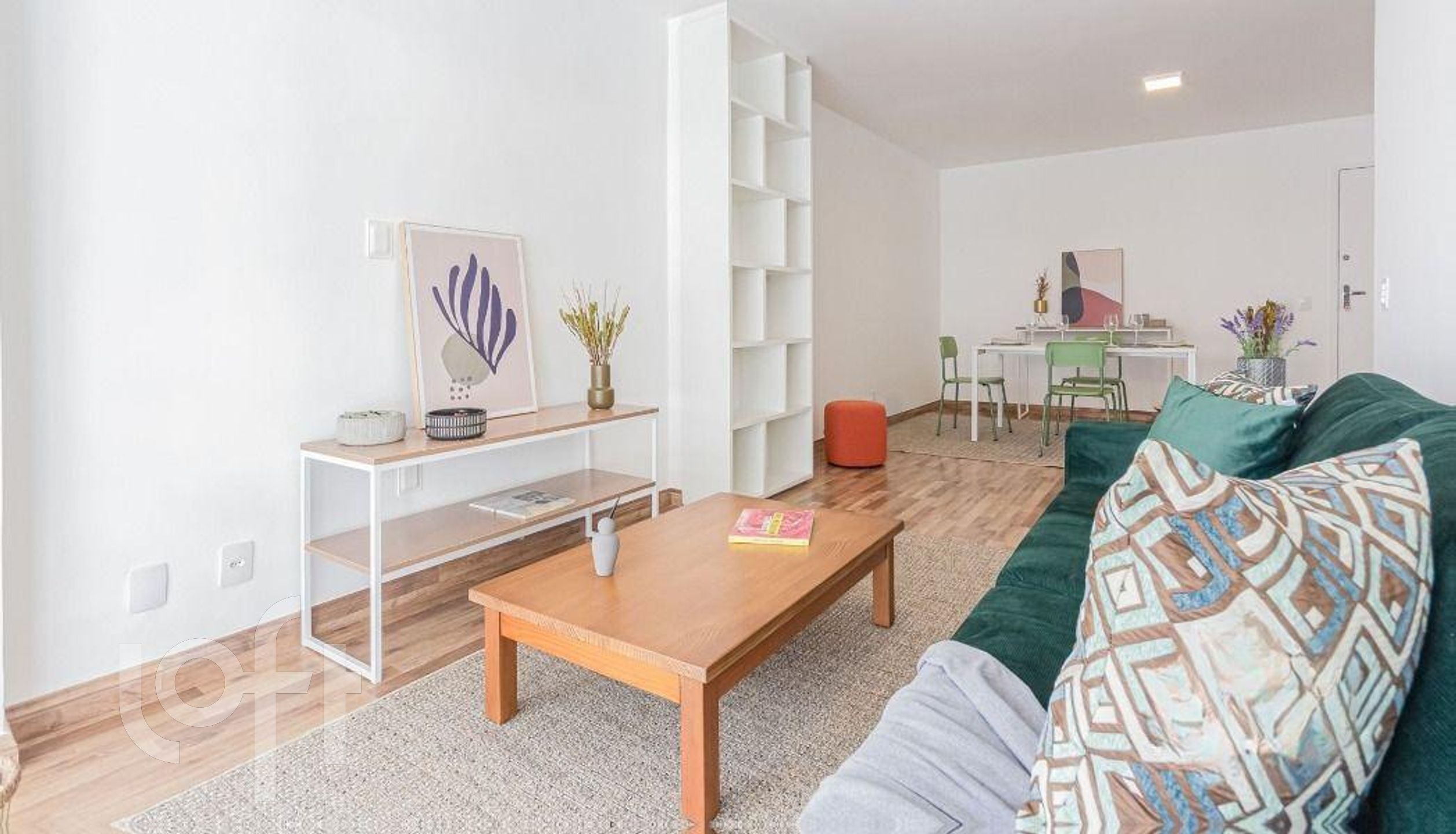 Apartamento à venda com 2 quartos, 103m² - Foto 2