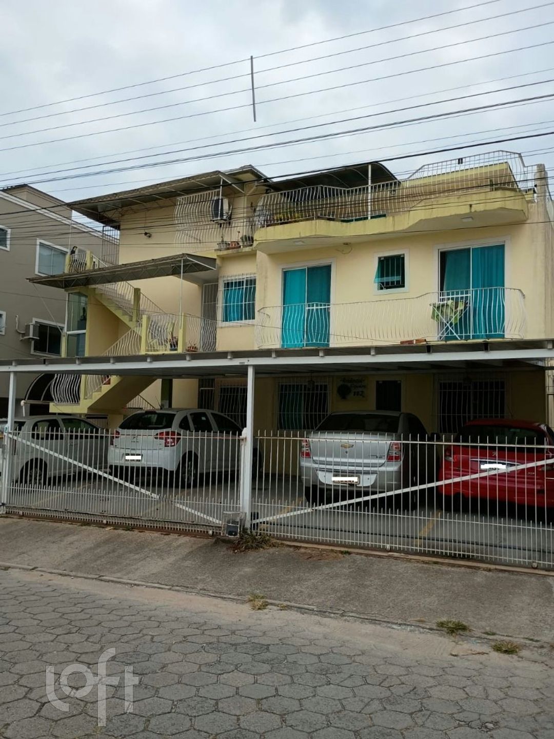 Apartamento à venda em Ingleses com 150 m², 2 quartos, 1 suíte, 1 vaga