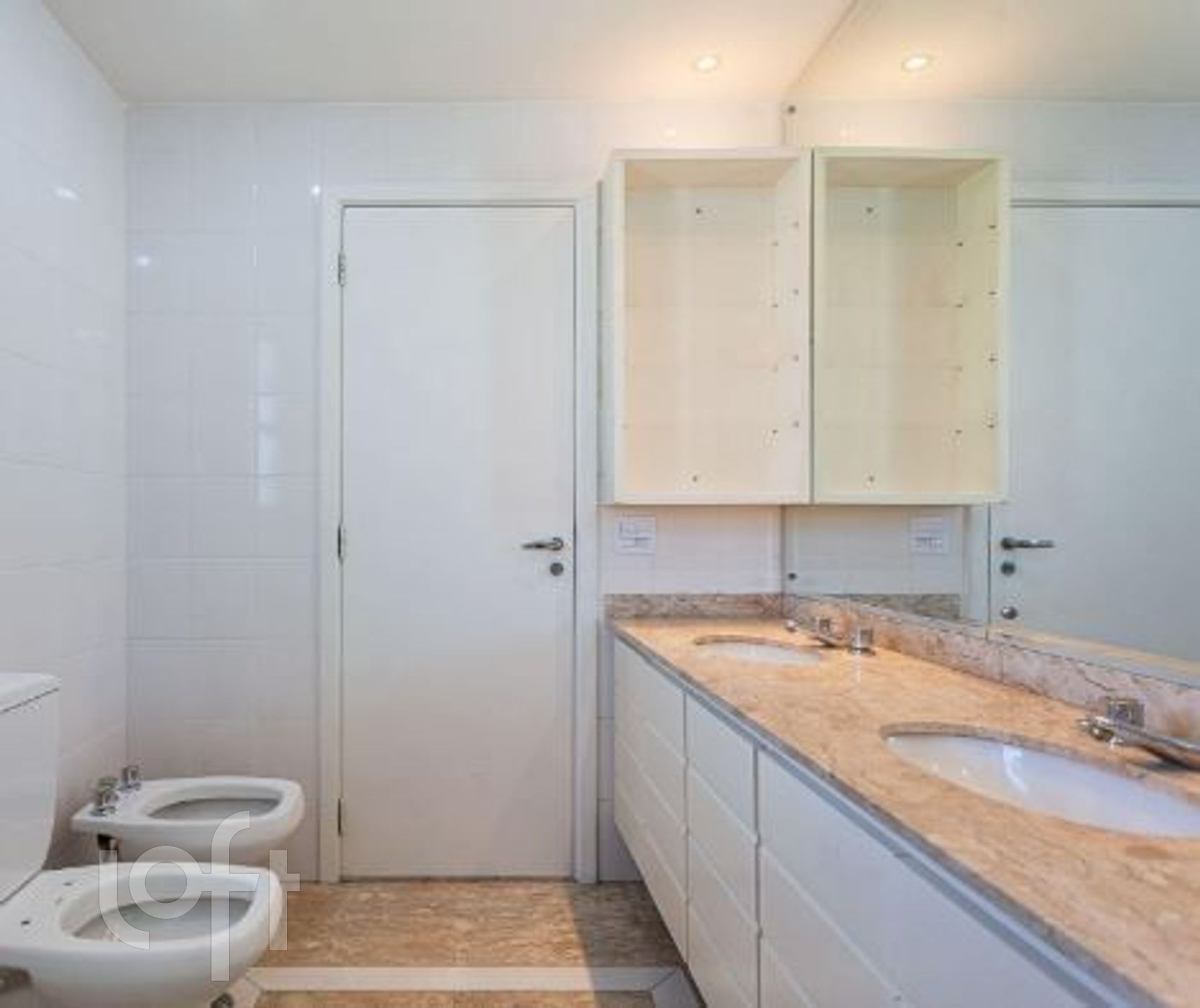 Apartamento à venda com 3 quartos, 276m² - Foto 35