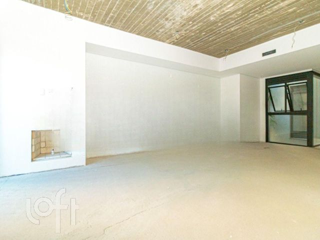 Apartamento com 86m², 2 dormitórios, 1 vaga, Auxiliadora em Porto Alegre