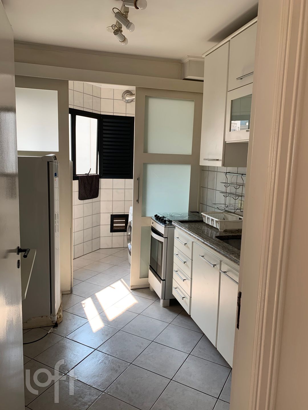 Apartamento à venda com 2 quartos, 84m² - Foto 18