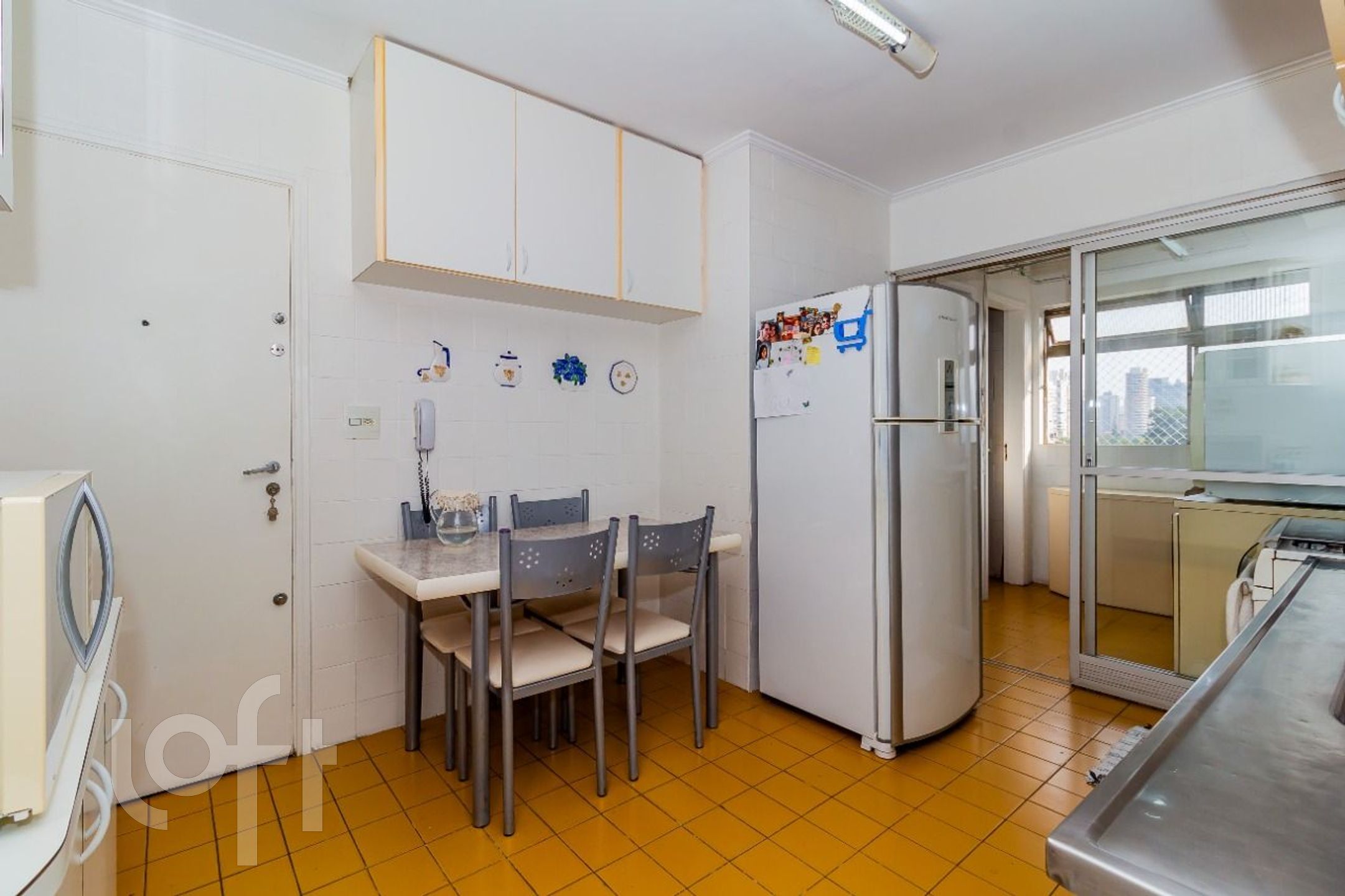 Apartamento à venda com 3 quartos, 127m² - Foto 7