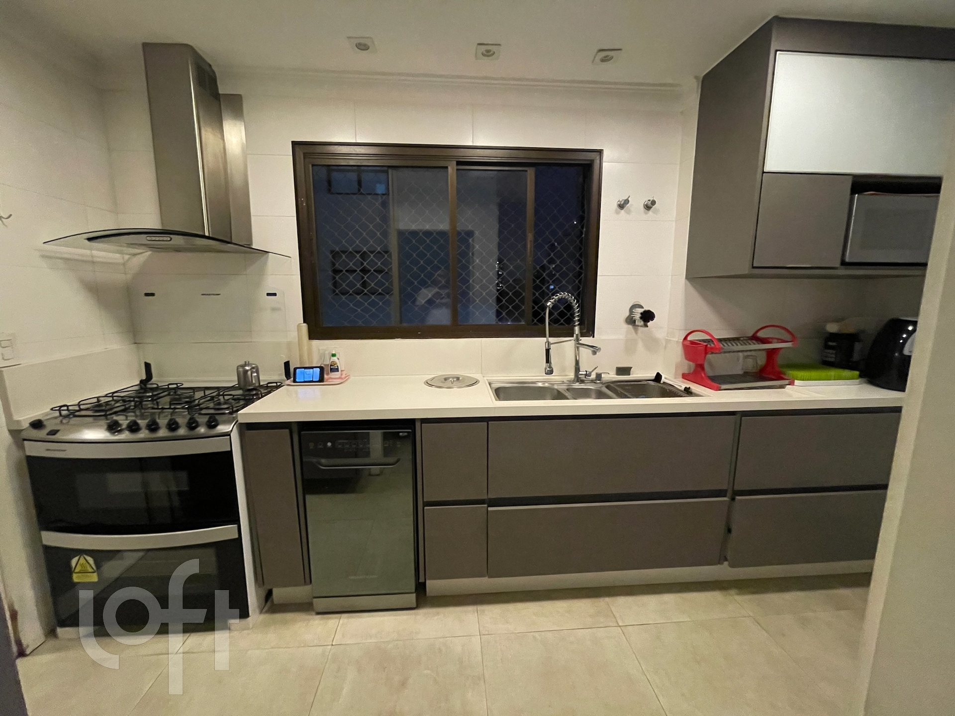 Apartamento à venda com 3 quartos, 180m² - Foto 16