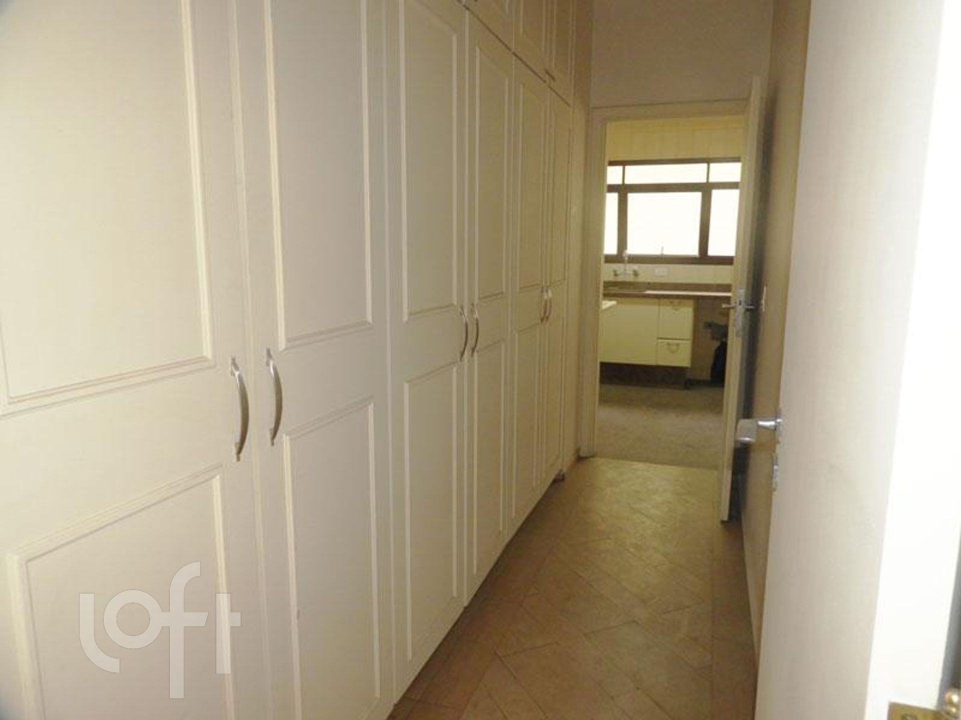 Apartamento à venda com 4 quartos, 360m² - Foto 8