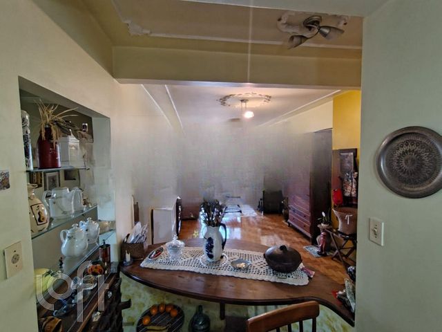 Apartamento com 116m², 3 dormitórios, 1 suíte, Santana em Porto Alegre