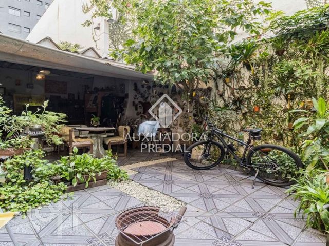 Apartamento com 118m², 2 dormitórios, 1 suíte, 1 vaga, Bela Vista em Porto Alegre