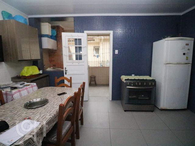 Apartamento com 96m², 3 dormitórios, 1 suíte, Santana em Porto Alegre