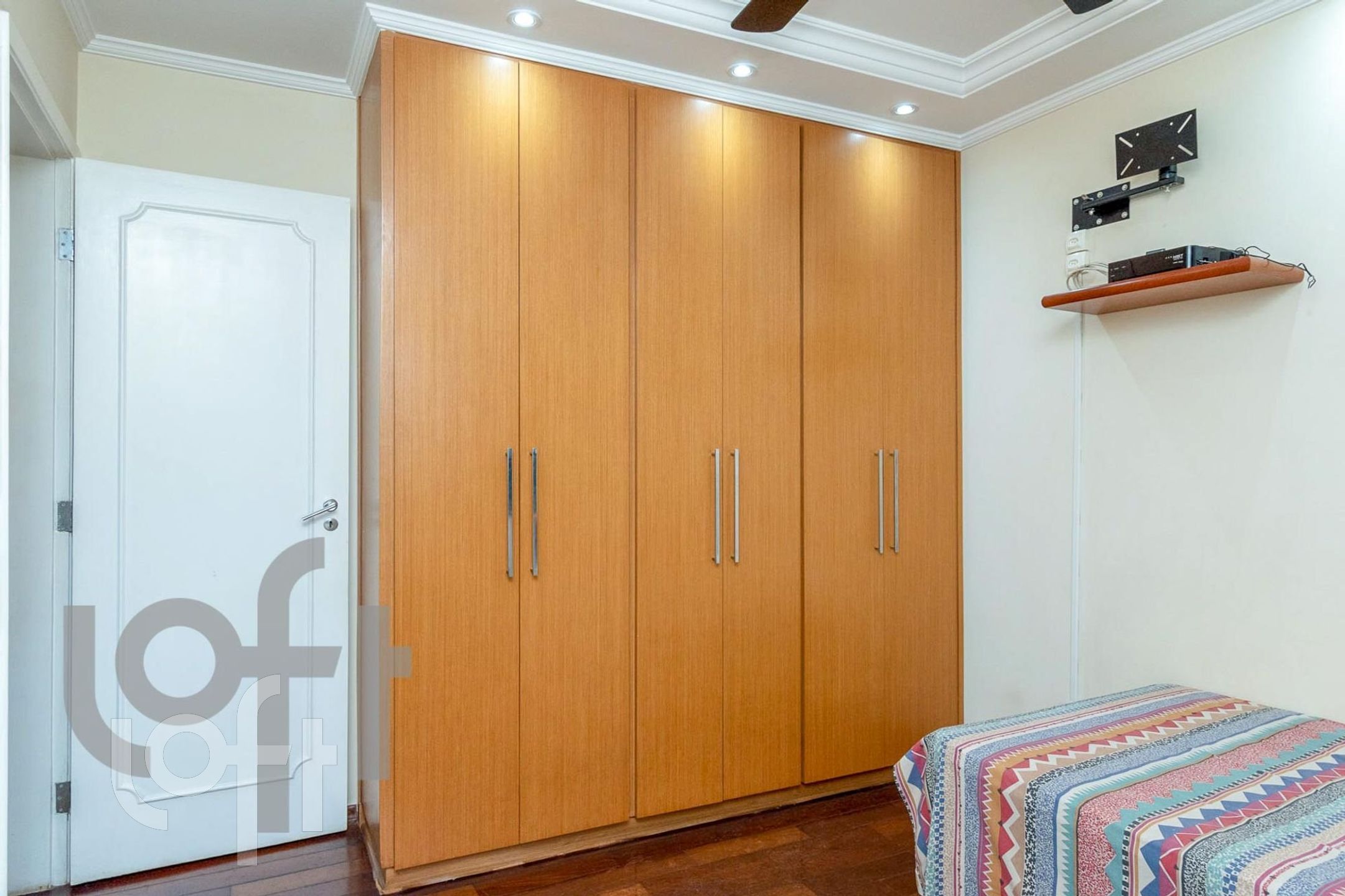 Apartamento à venda com 4 quartos, 145m² - Foto 6