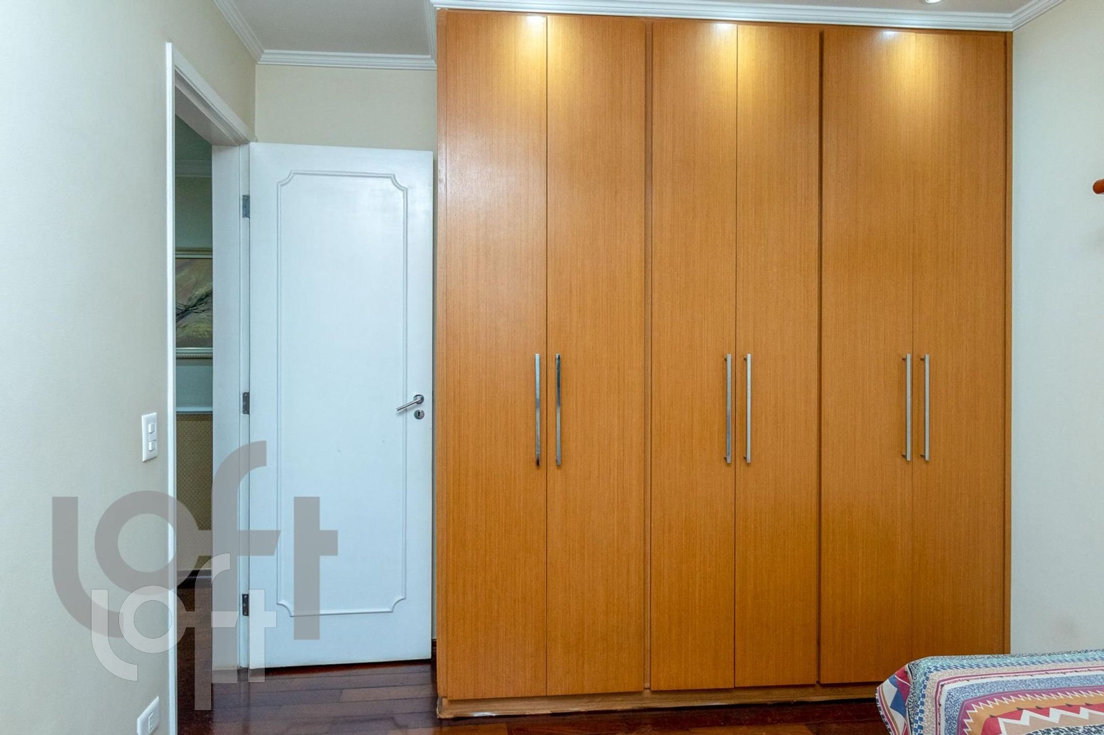 Apartamento à venda com 4 quartos, 145m² - Foto 7