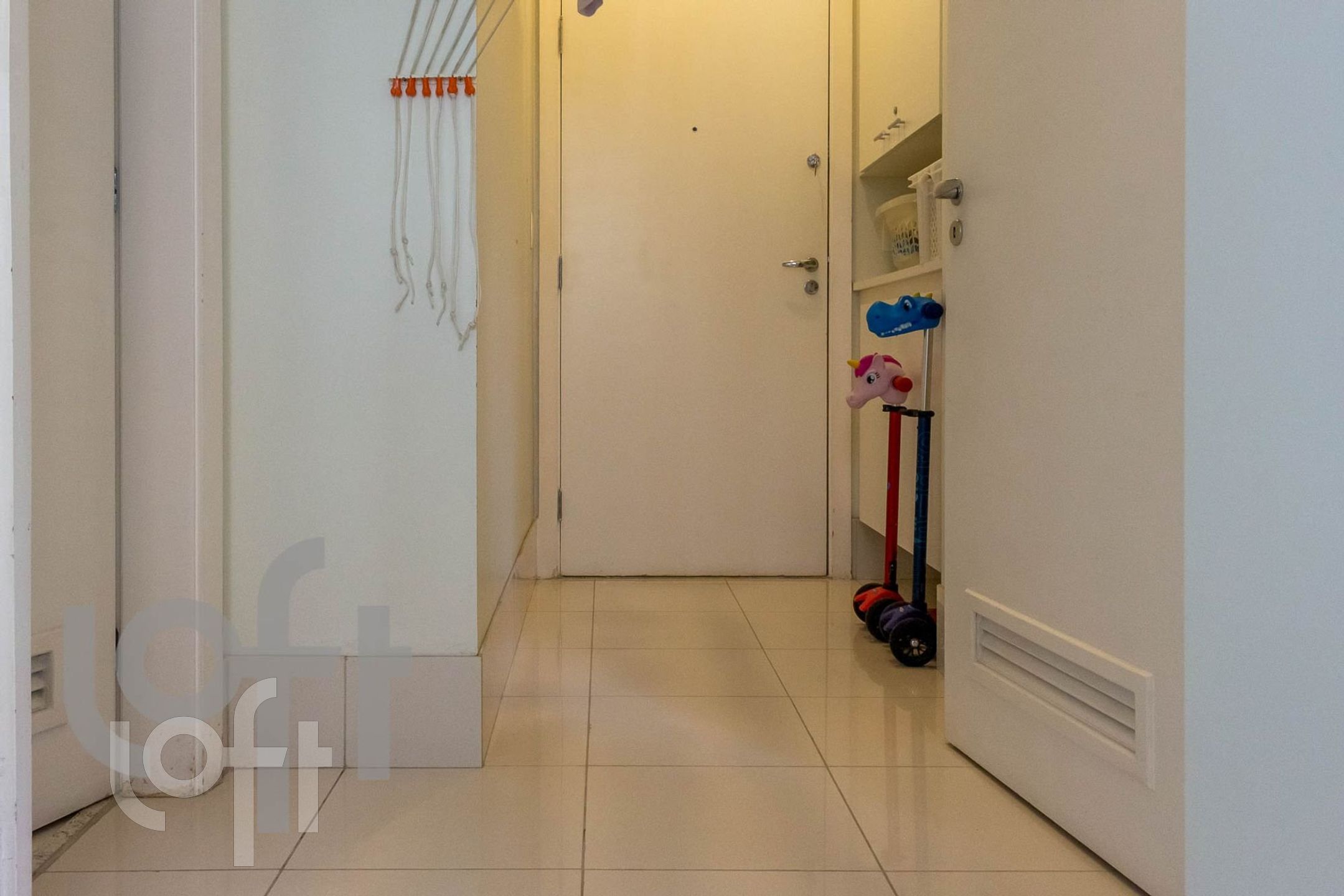 Apartamento à venda com 3 quartos, 167m² - Foto 26