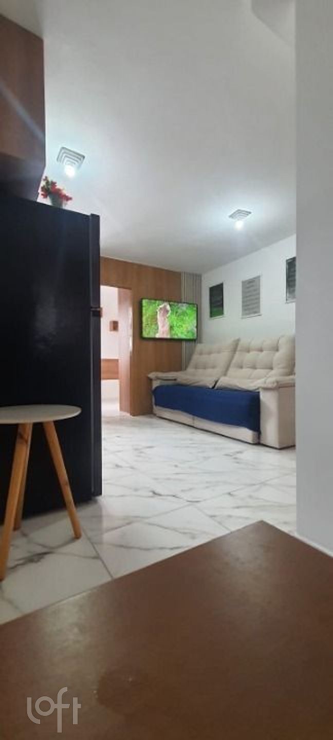 Apartamento à venda em Carrão com 40 m², 2 quartos