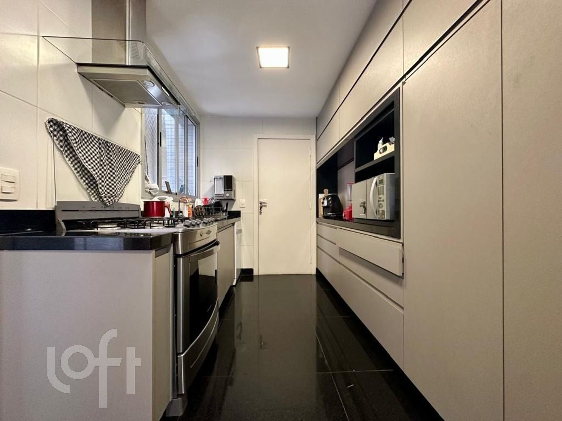 Apartamento à venda com 4 quartos, 171m² - Foto 9