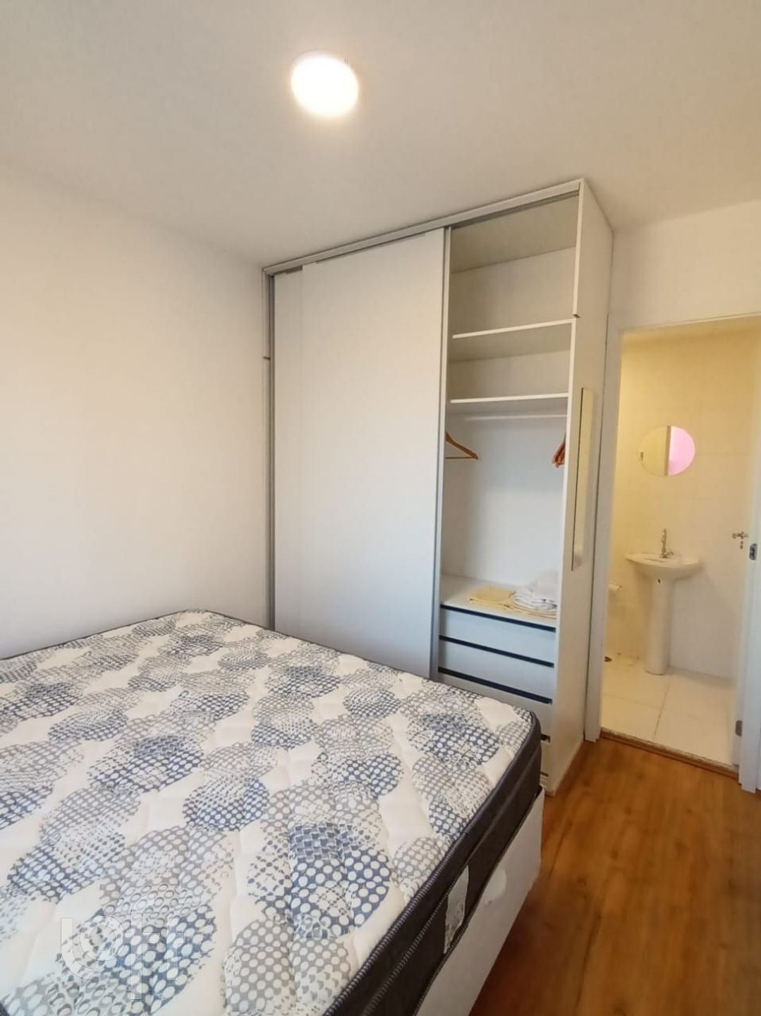 Apartamento à venda com 1 quarto, 31m² - Foto 6